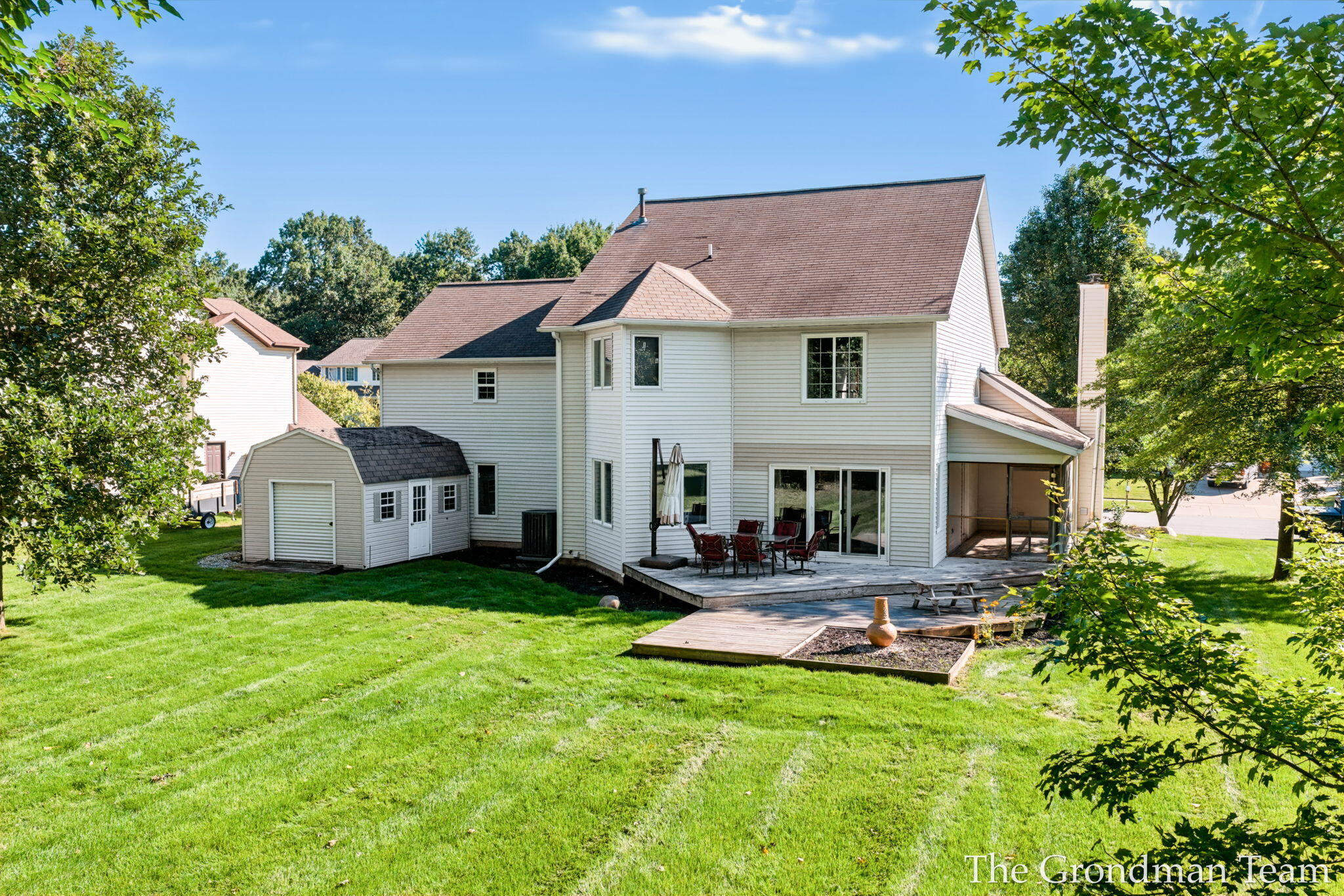 40 Rockview Drive NE Rockford MI 49341