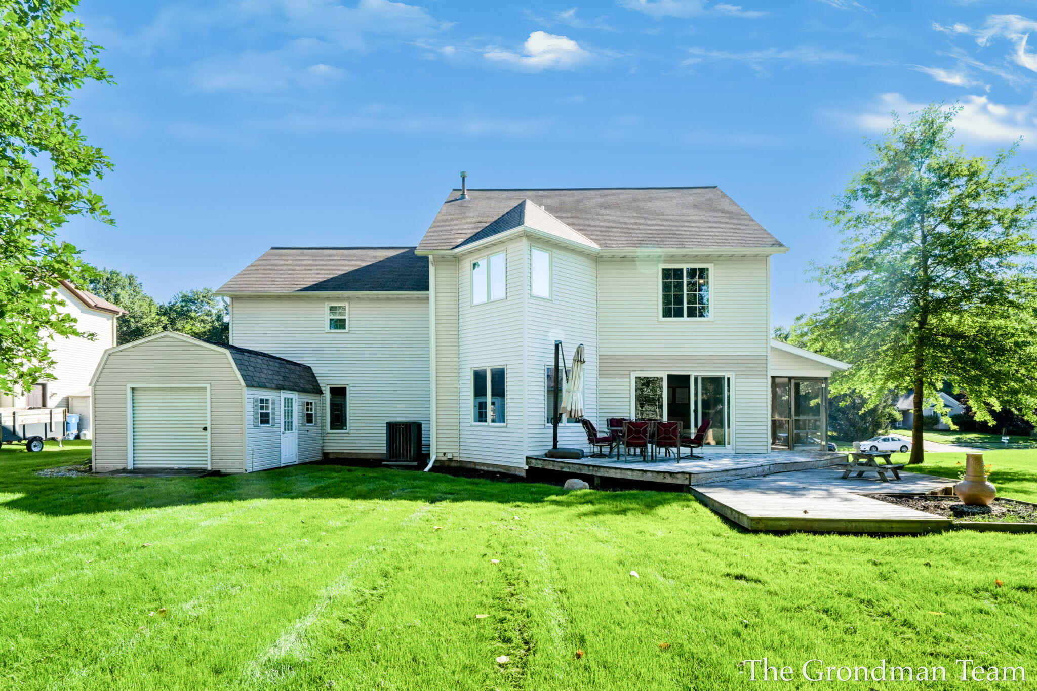 40 Rockview Drive NE Rockford MI 49341