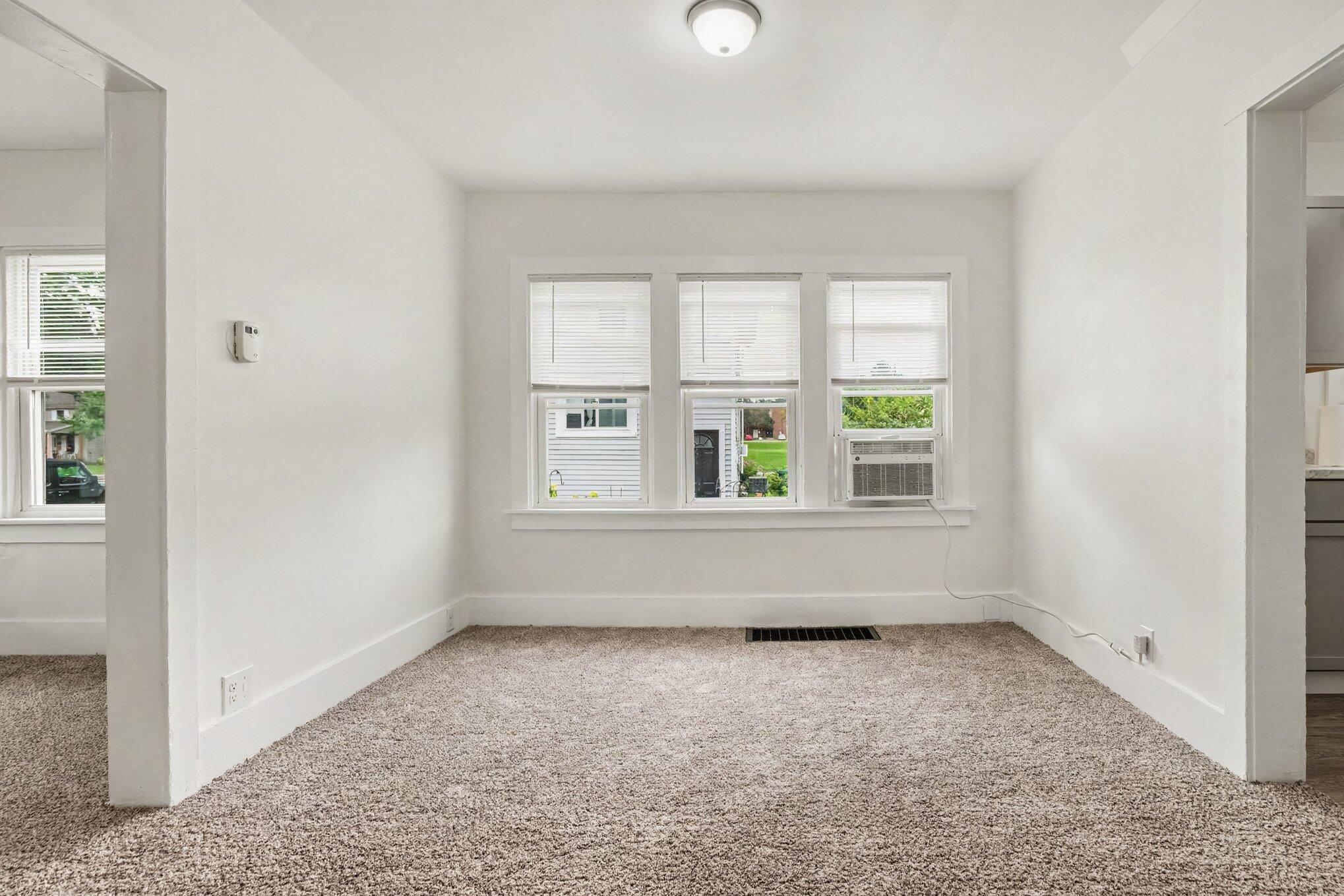 415-415.5 Clay Street Niles MI 49120