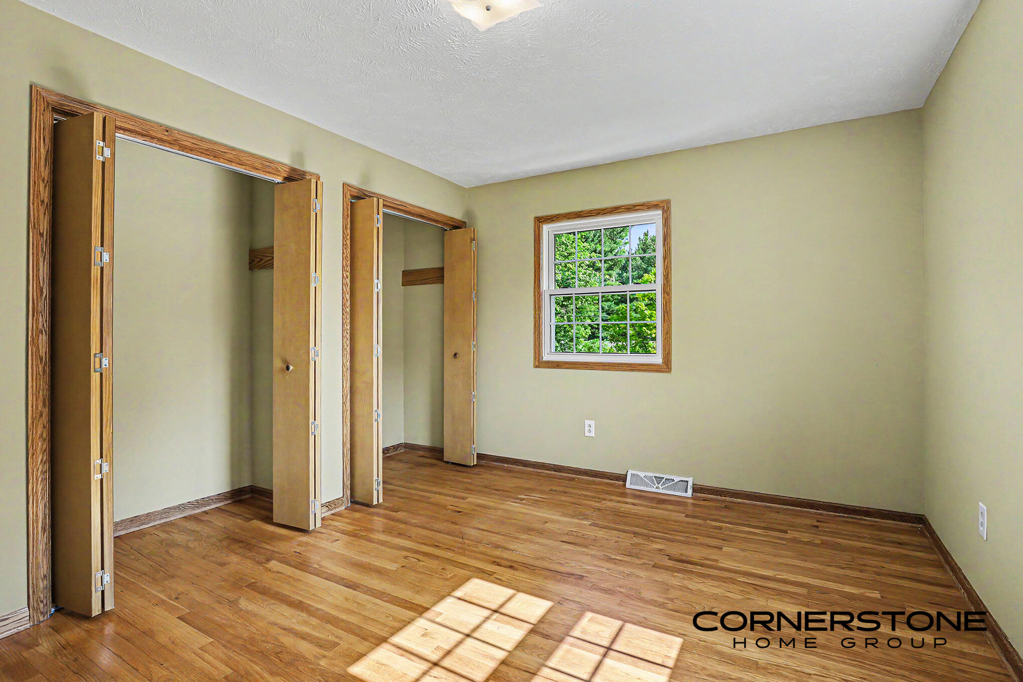 4641 Northview Avenue NE Grand Rapids MI 49525