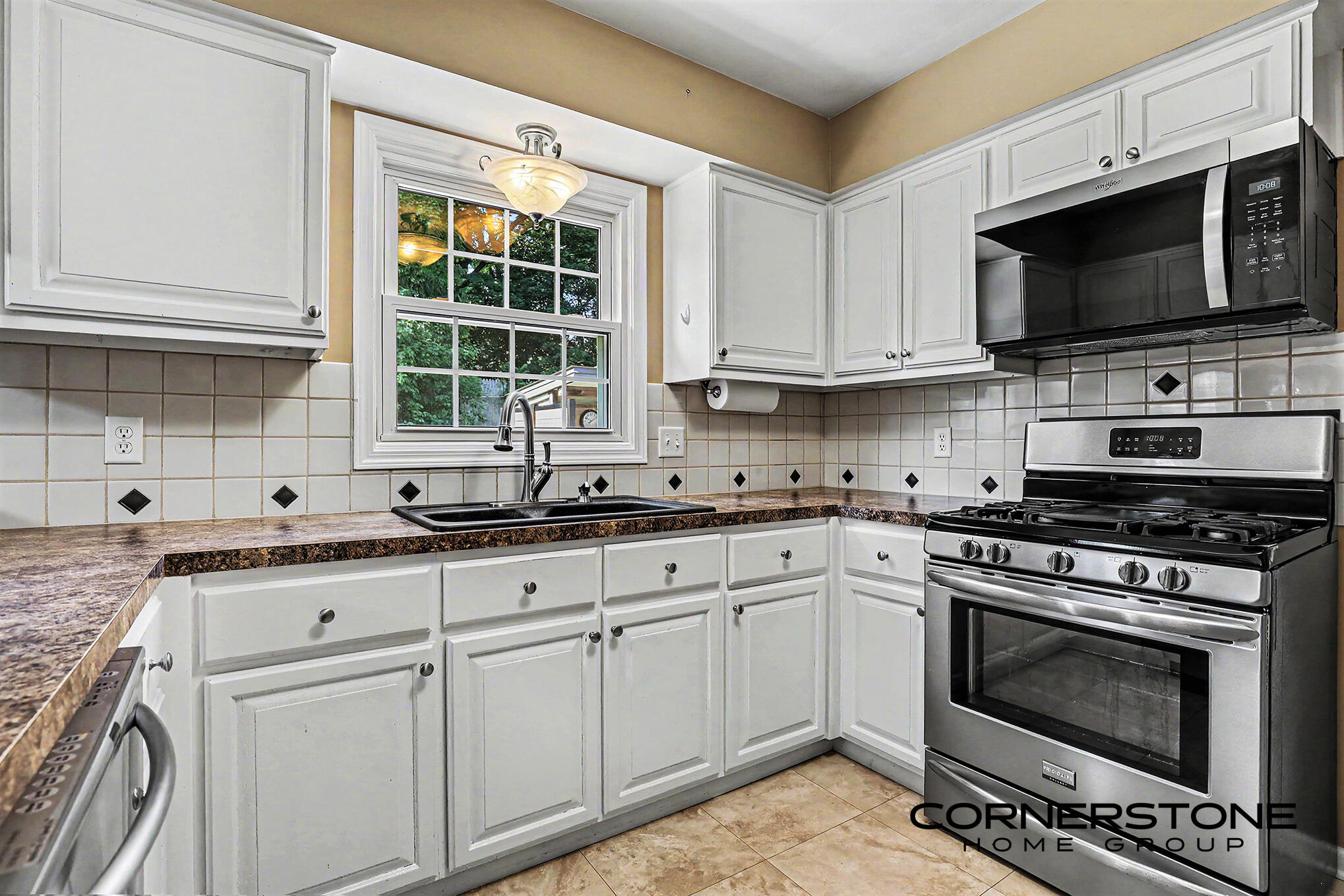 4641 Northview Avenue NE Grand Rapids MI 49525
