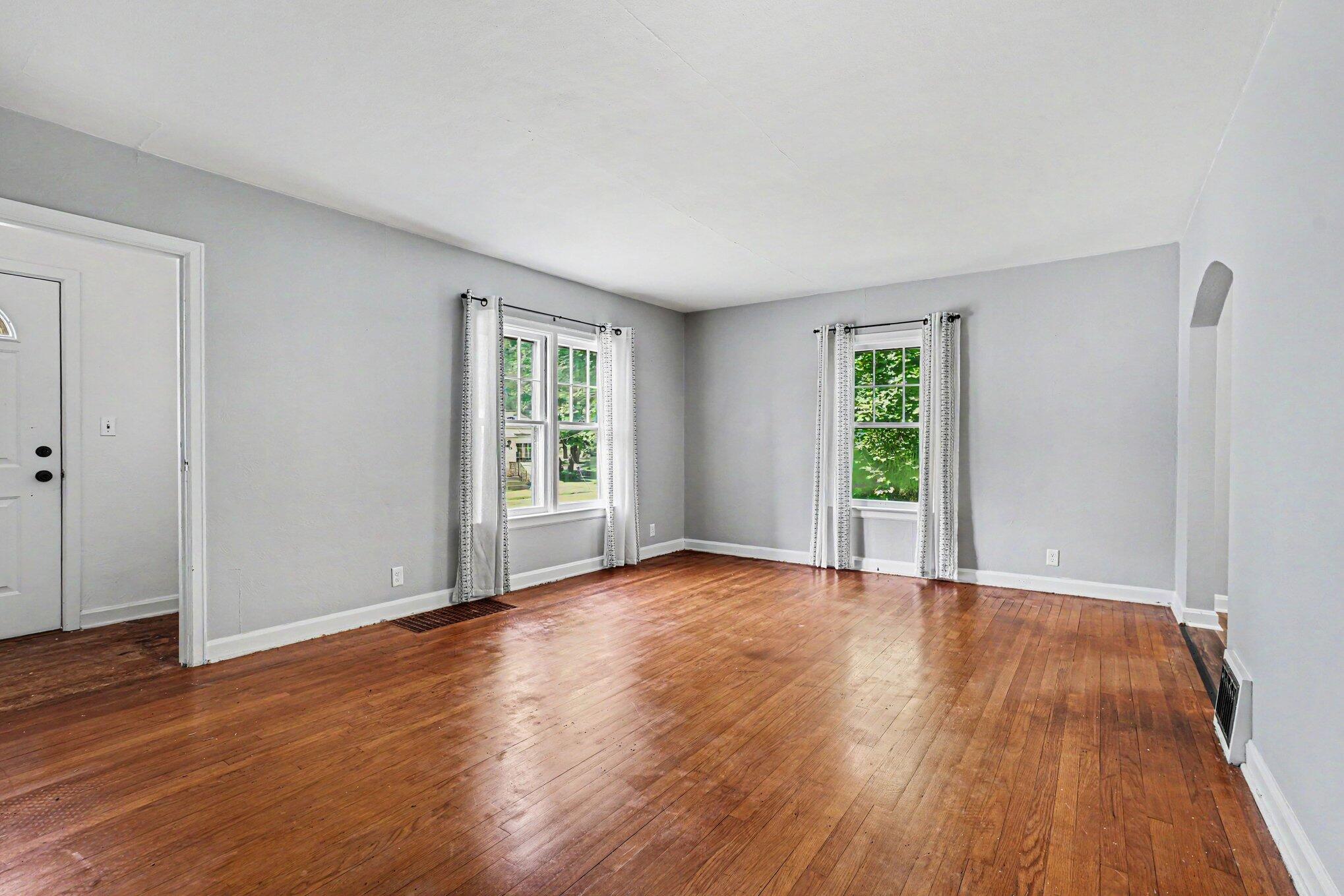 166 Ridgewood Street Kalamazoo MI 49001