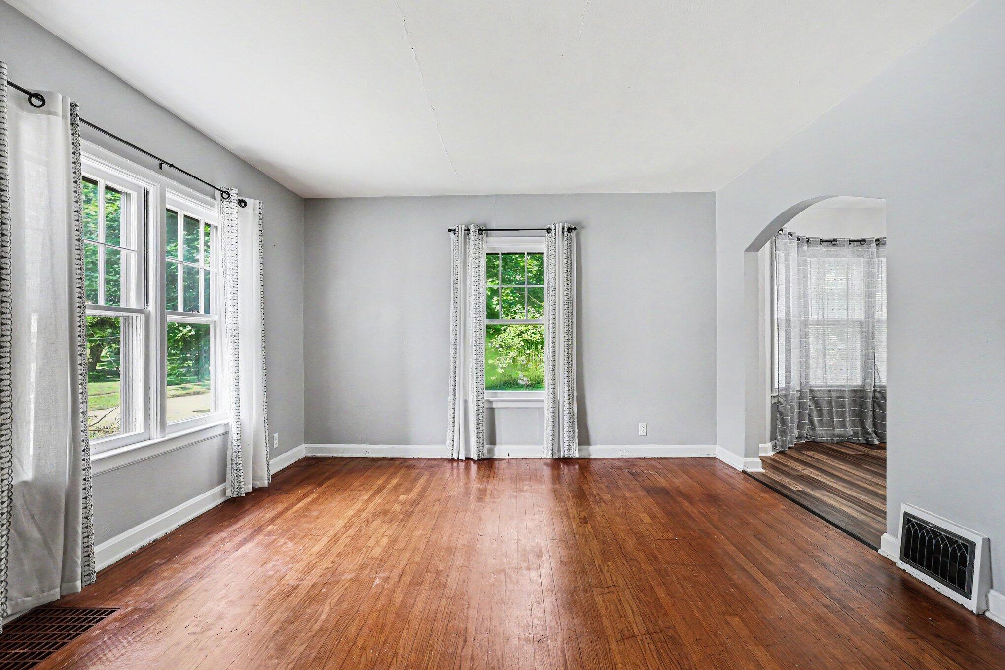 166 Ridgewood Street Kalamazoo MI 49001