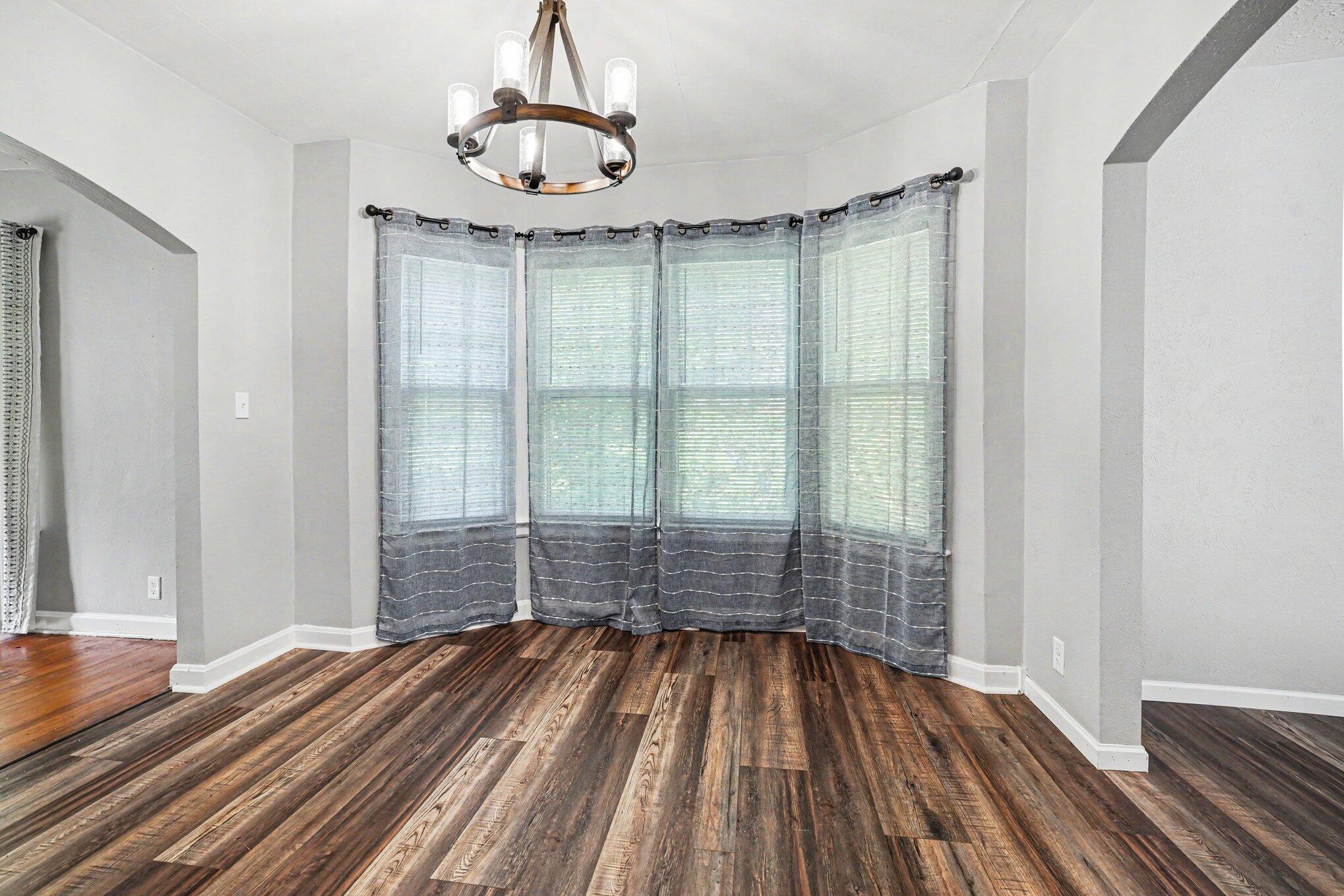 166 Ridgewood Street Kalamazoo MI 49001