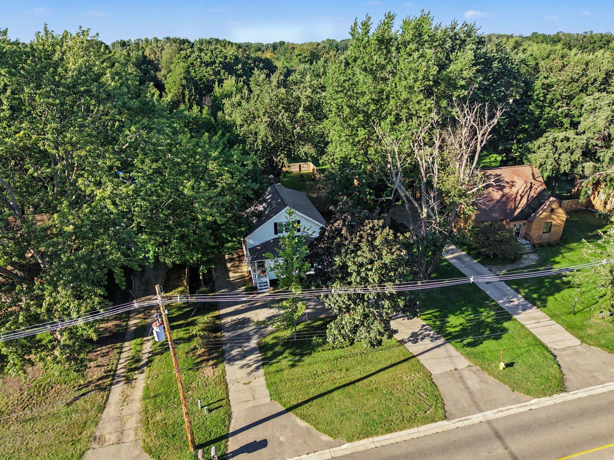 461 W Lakewood Boulevard Holland MI 49424
