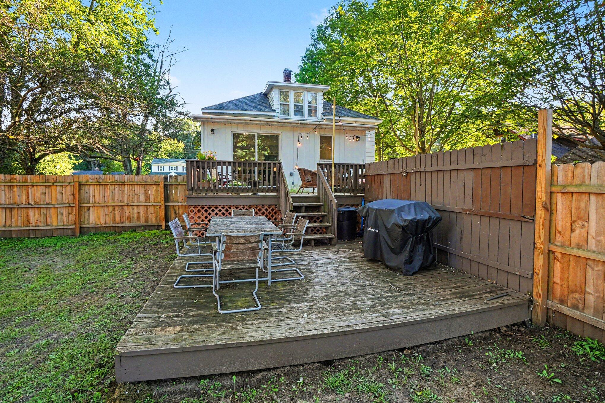 461 W Lakewood Boulevard Holland MI 49424