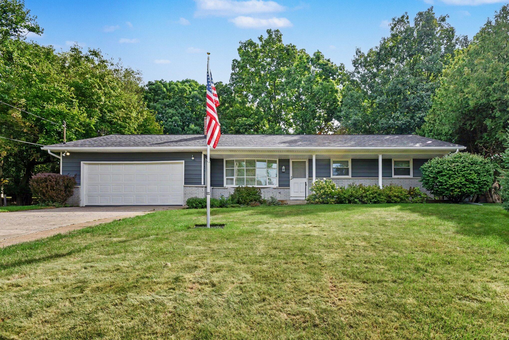5482 Lindenwood Street Kalamazoo MI 49004