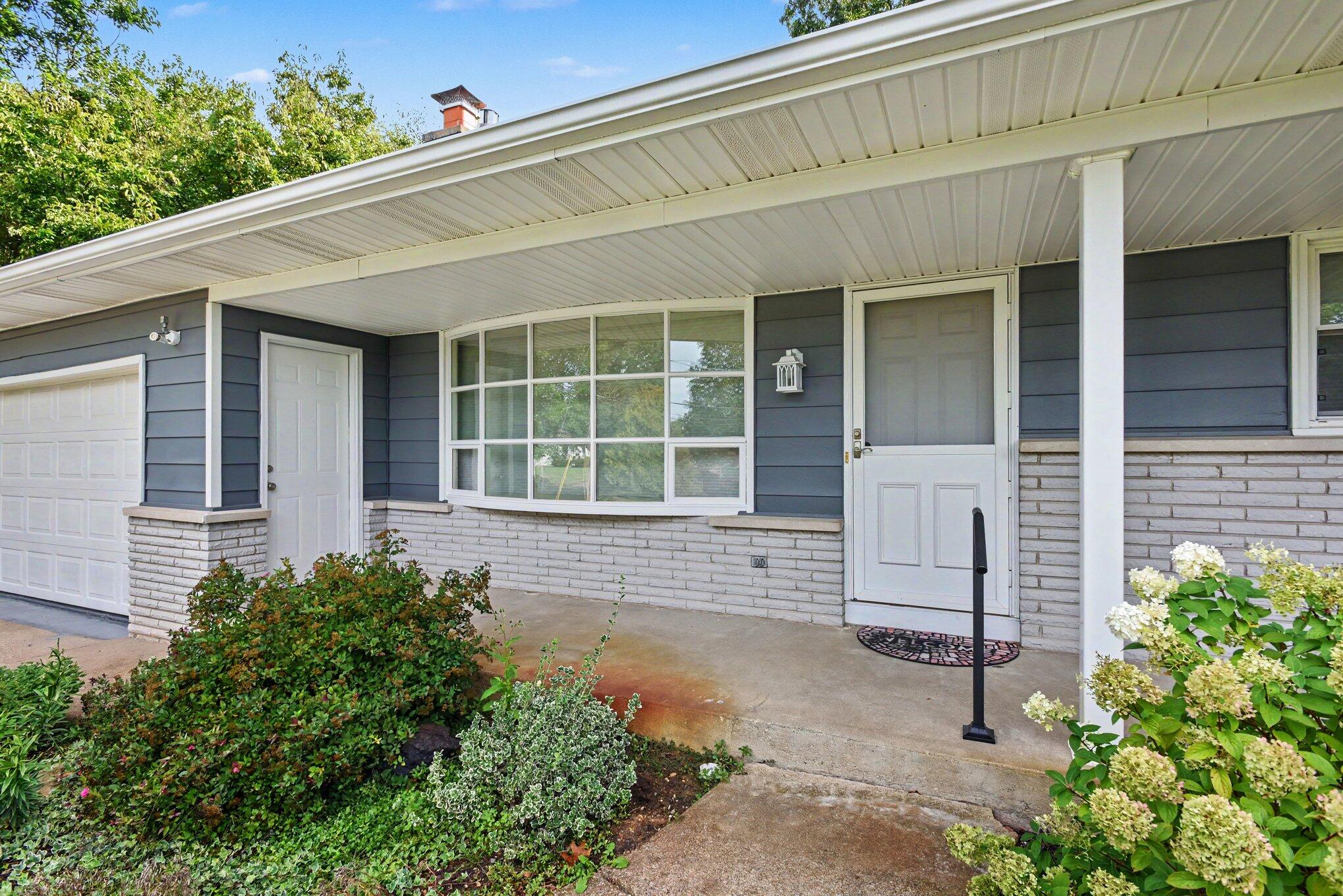 5482 Lindenwood Street Kalamazoo MI 49004