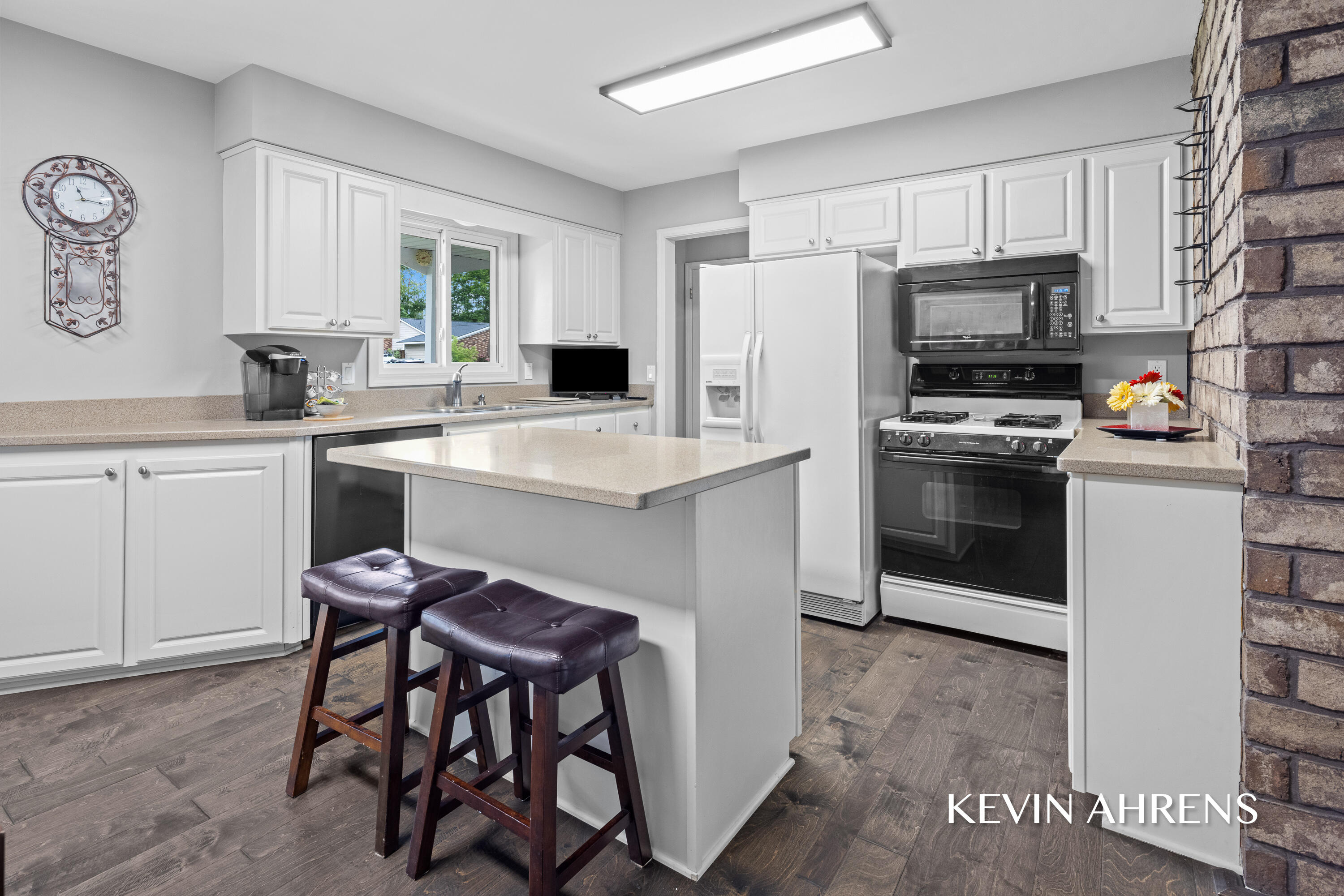 4473 Trail View NE Grand Rapids MI 49525