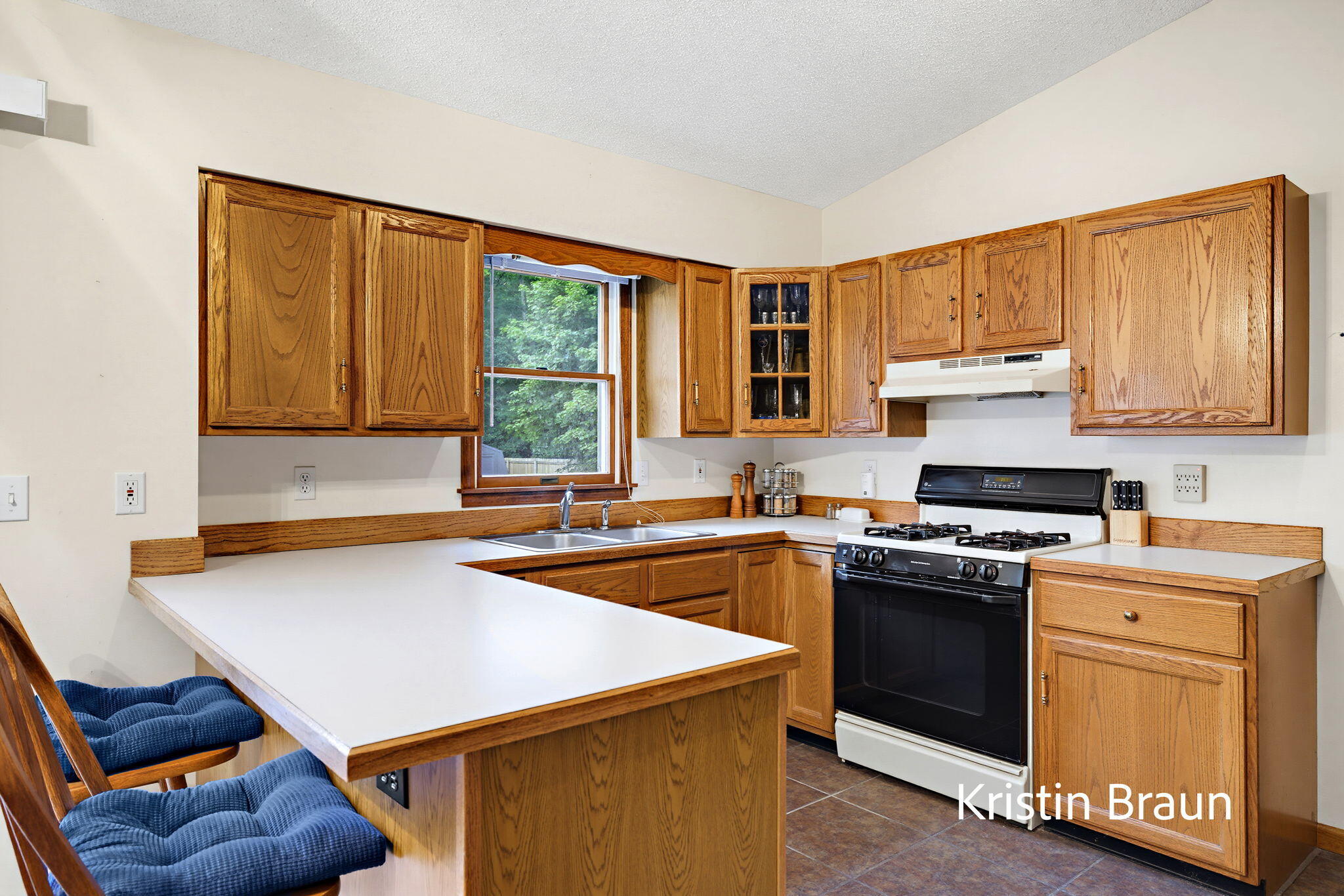 1851 N Sheridan Road Muskegon MI 49445