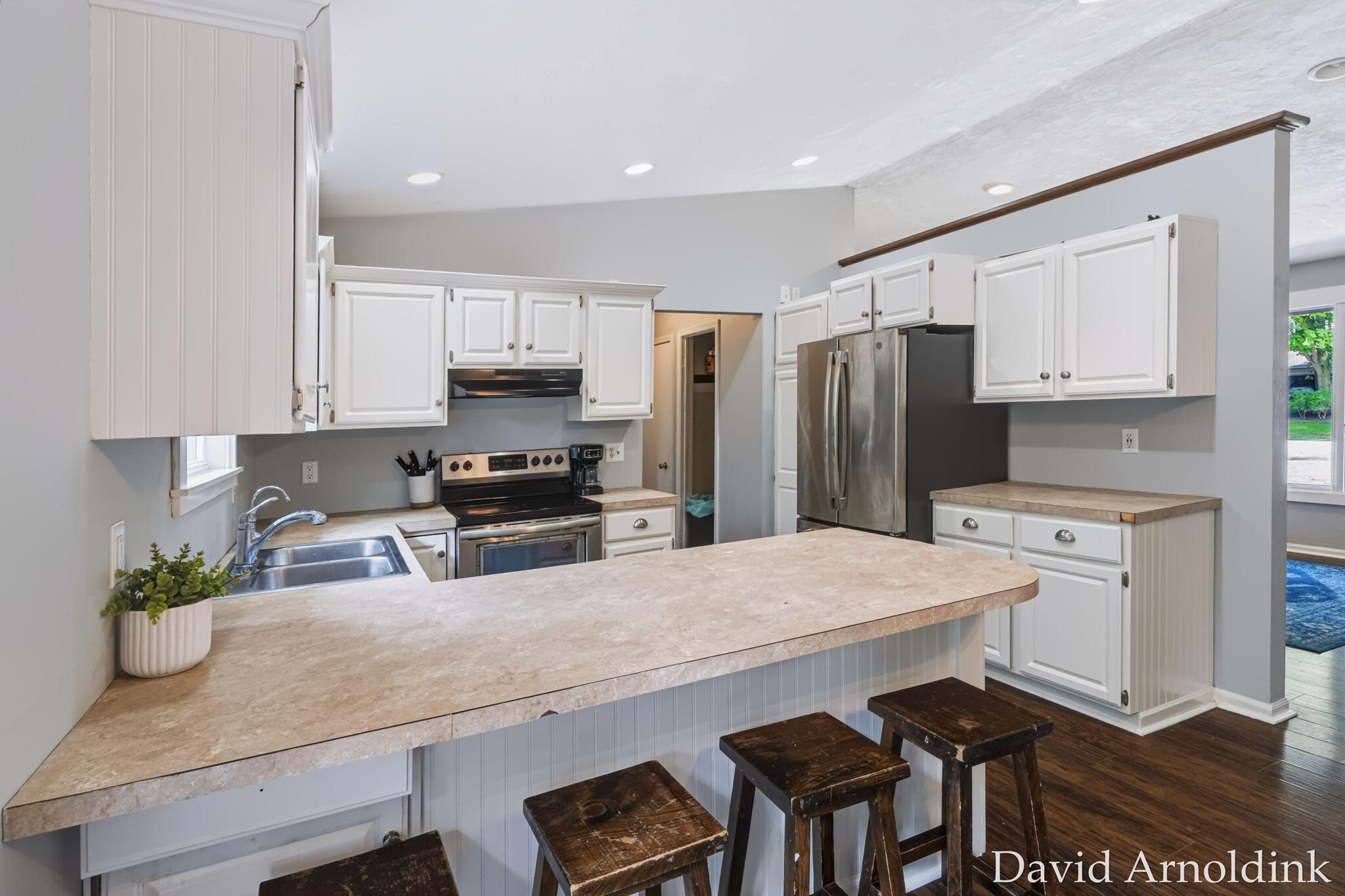 16726 James Street Holland MI 49424