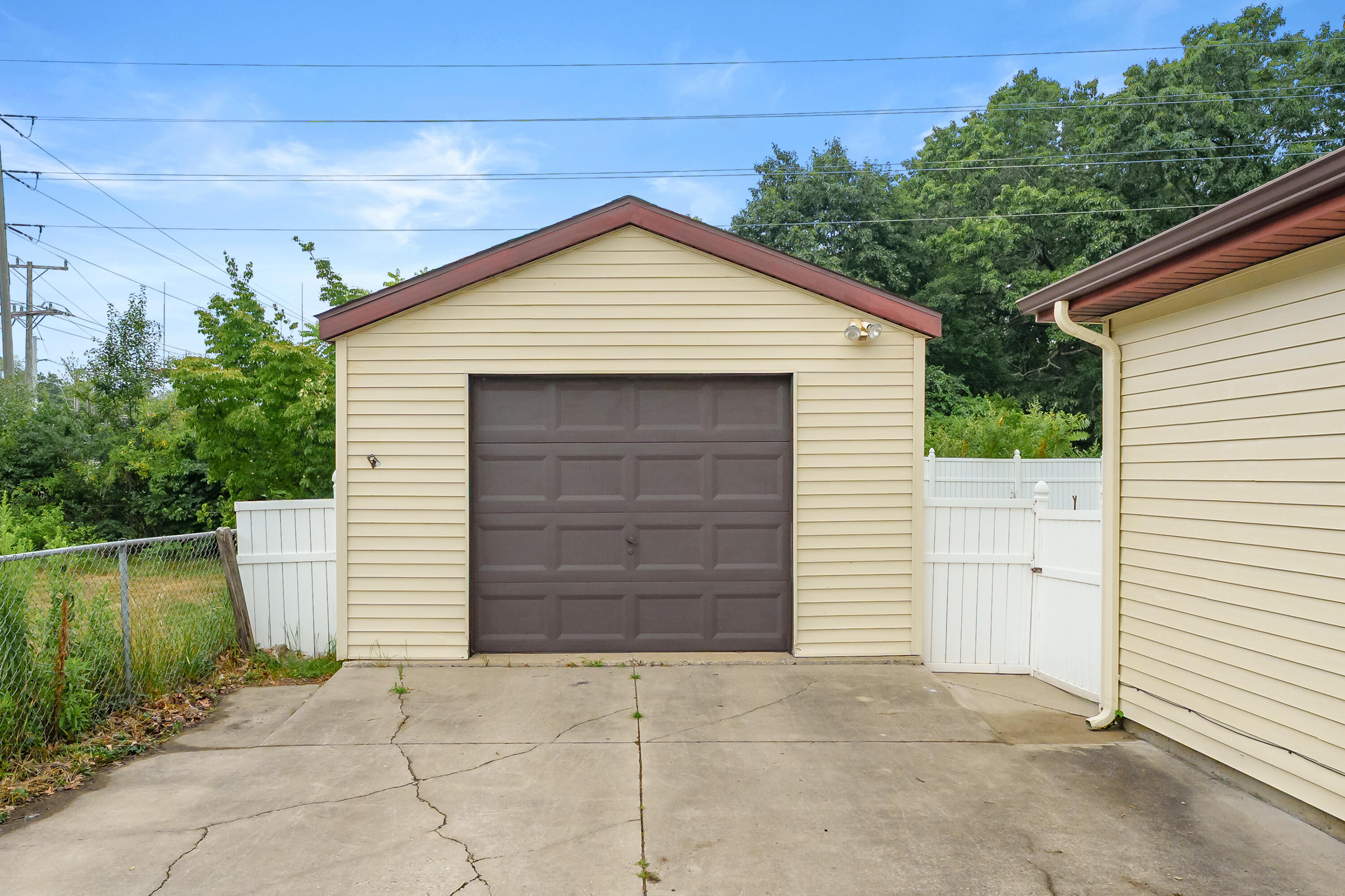 2401 Sonora Street Kalamazoo MI 49004