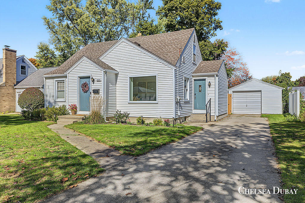 1333 Kelsey Street NE Grand Rapids MI 49505