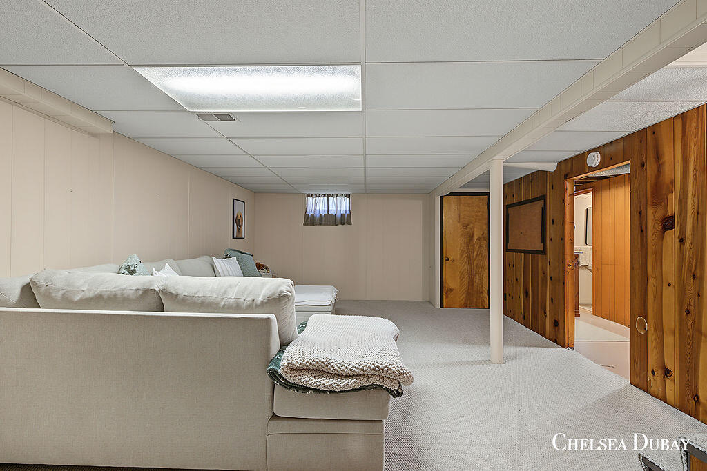 1333 Kelsey Street NE Grand Rapids MI 49505