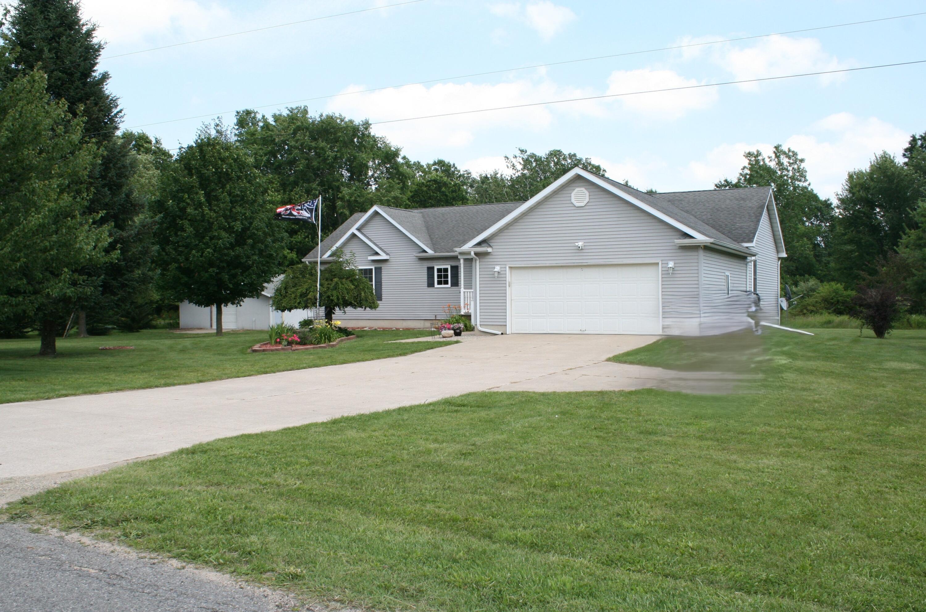 14021 Pardee Road Buchanan MI 49107