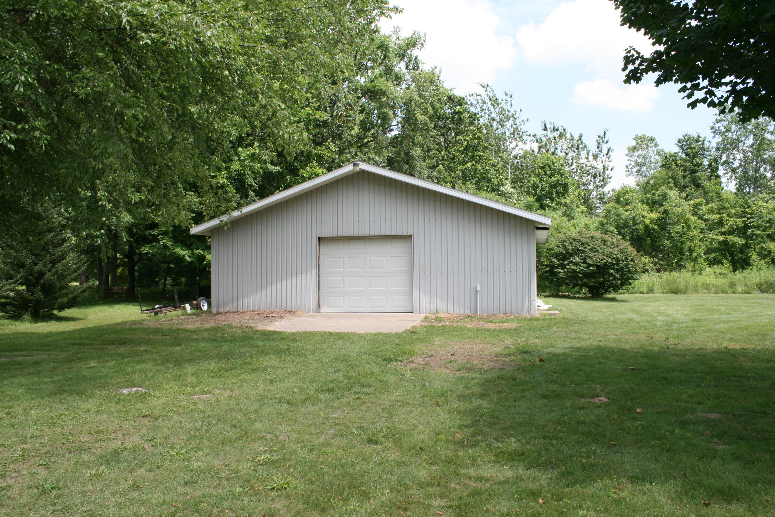 14021 Pardee Road Buchanan MI 49107