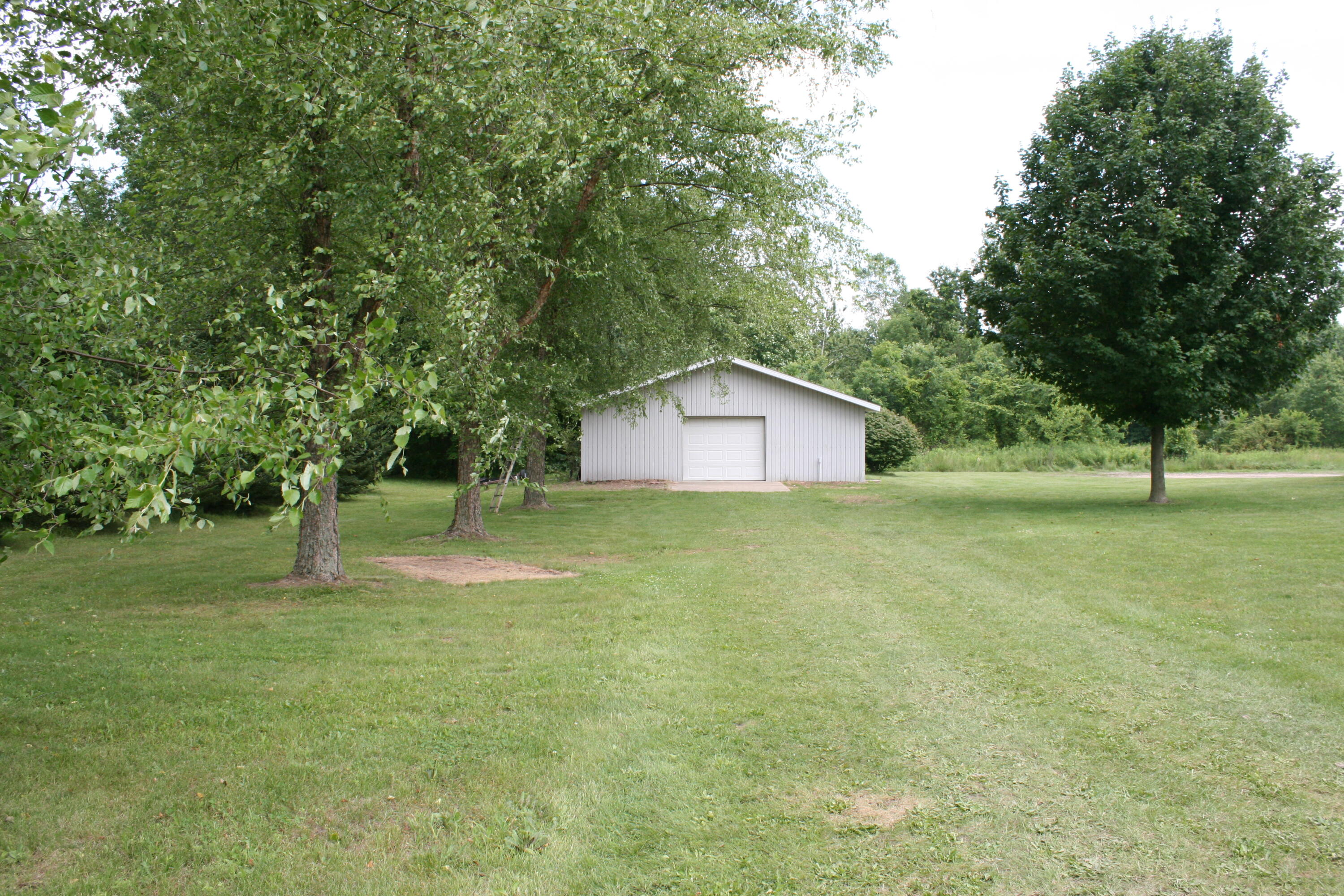14021 Pardee Road Buchanan MI 49107