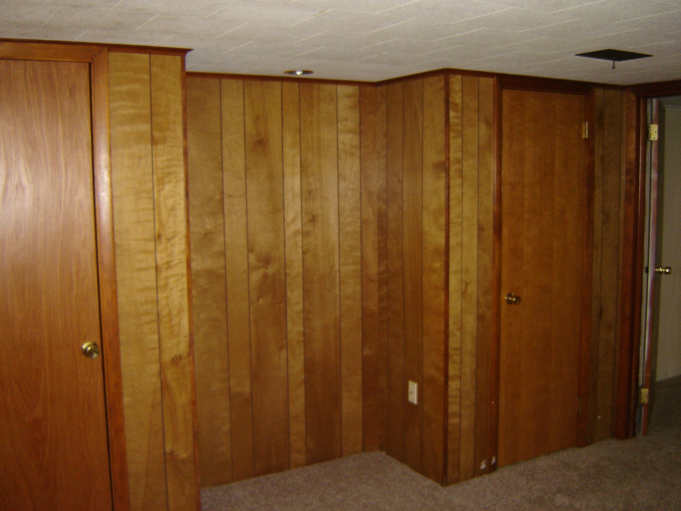 271 68th Street SW Grand Rapids MI 49548