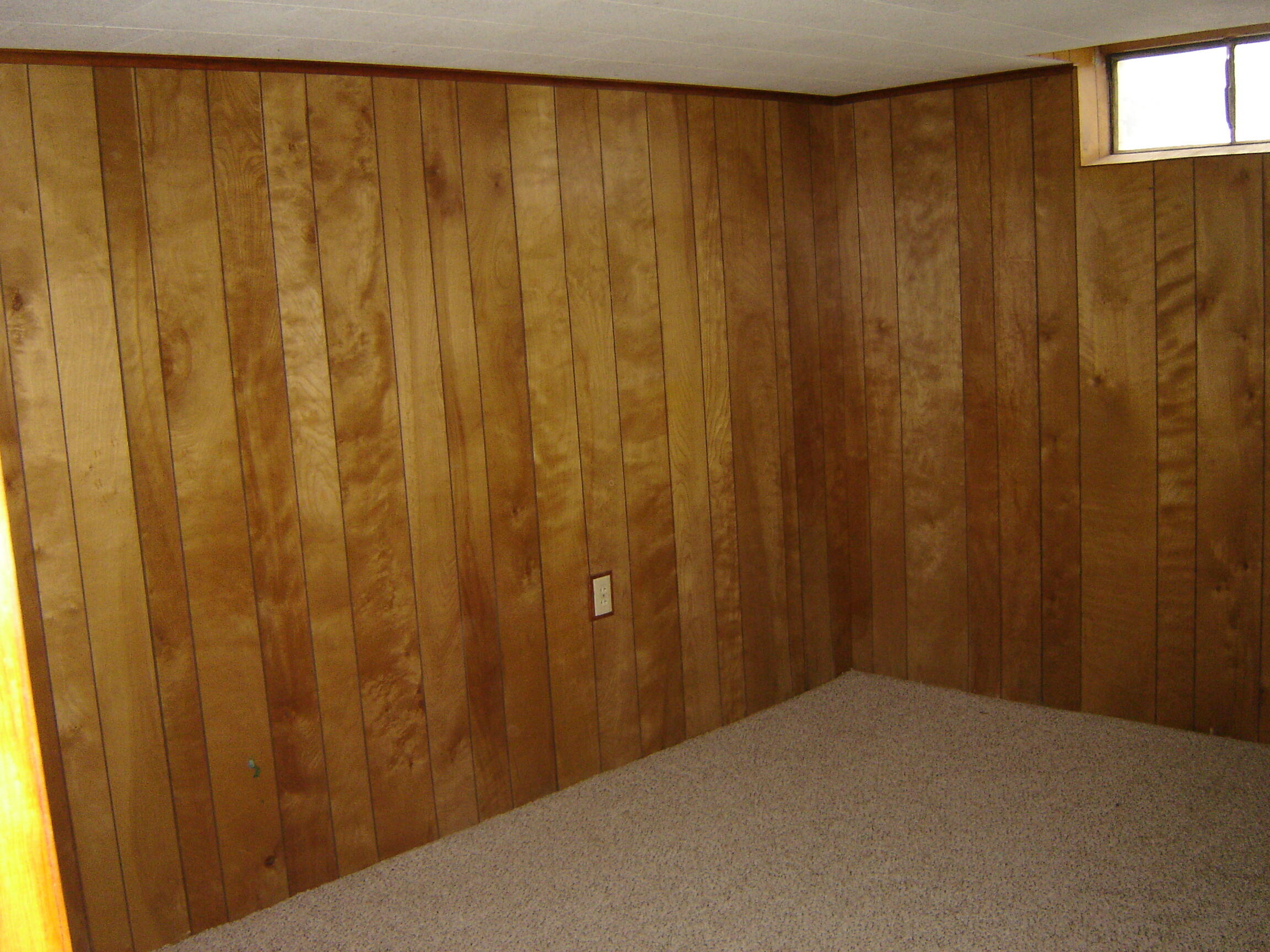 271 68th Street SW Grand Rapids MI 49548