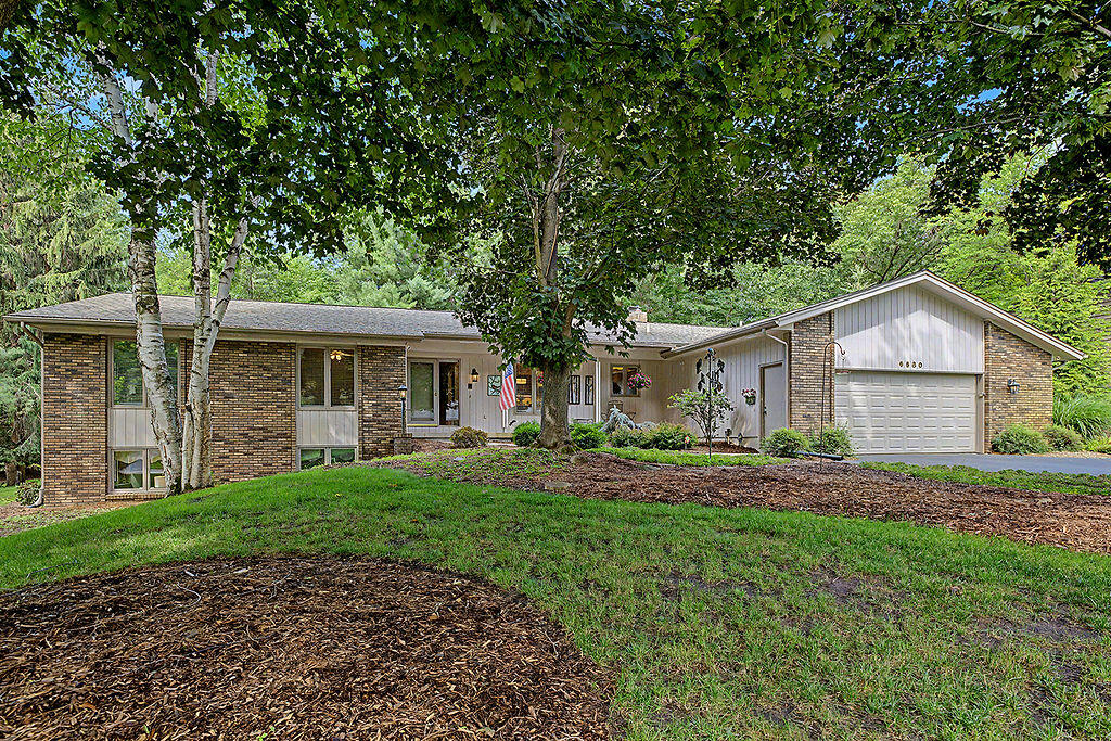 6680 Gleneagles Drive SE Grand Rapids MI 49546
