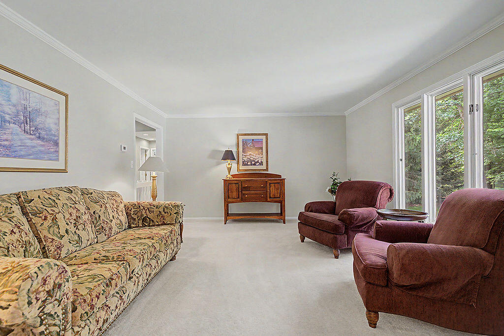 6680 Gleneagles Drive SE Grand Rapids MI 49546