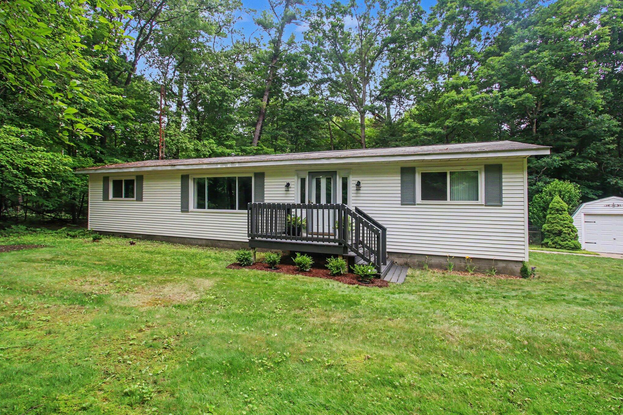 850 W Michillinda Road Muskegon MI 49445