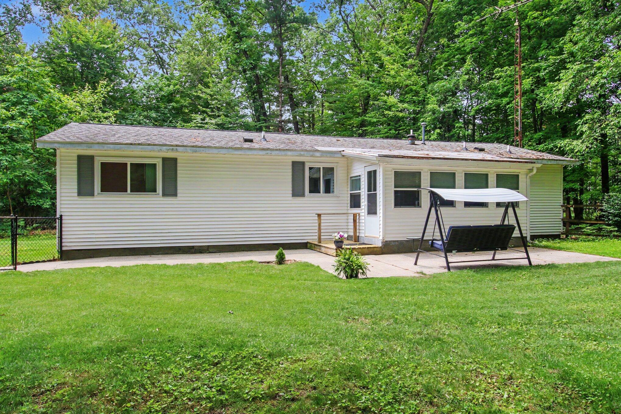850 W Michillinda Road Muskegon MI 49445