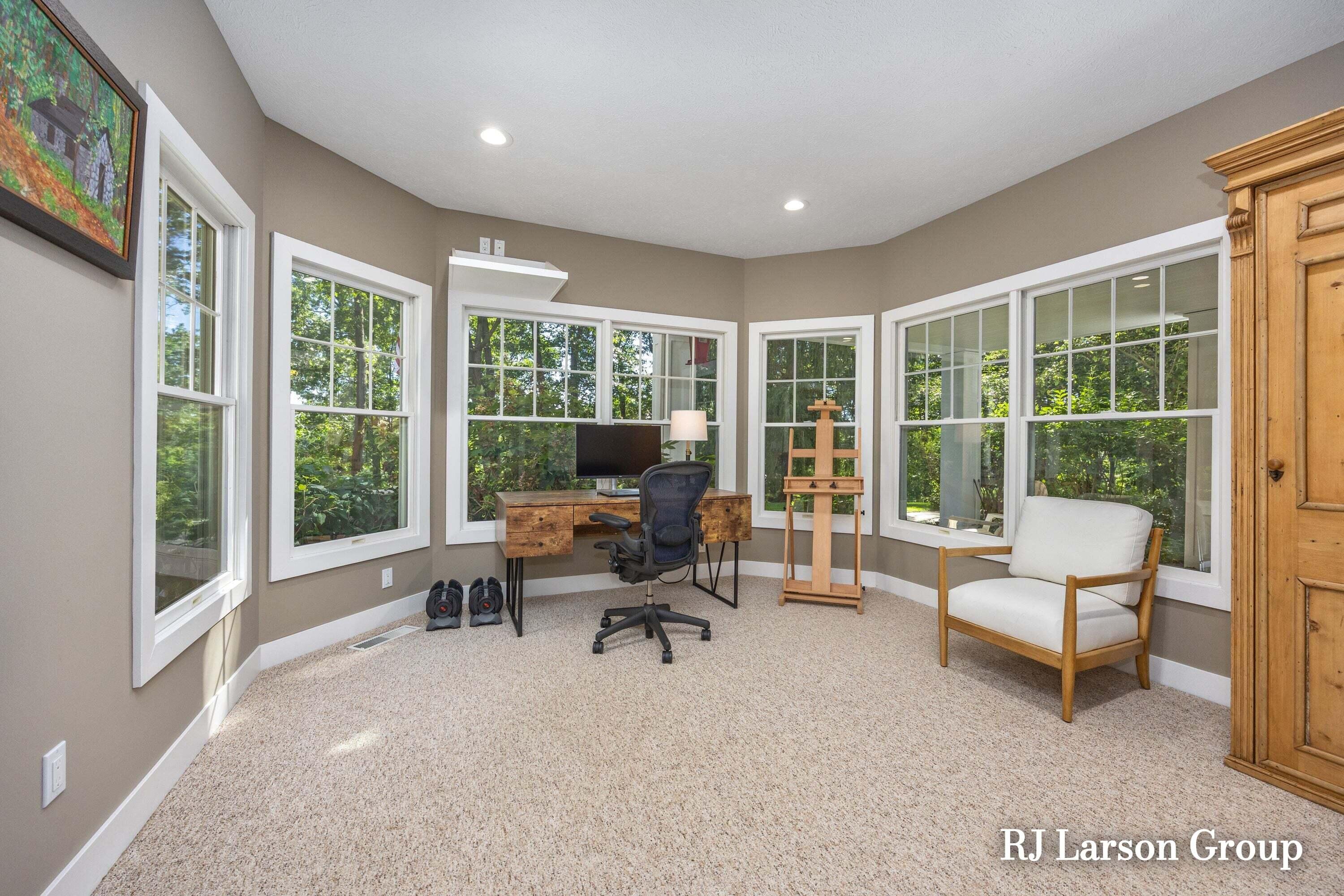 4350 S Oak Pointe Court NE Grand Rapids MI 49525