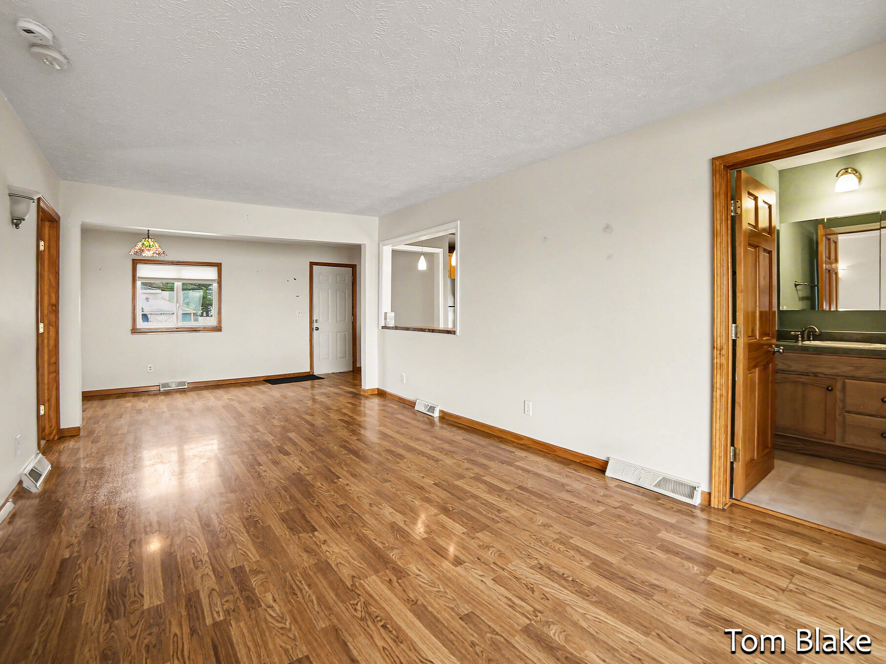 1834 Edgewater Street Muskegon MI 49441