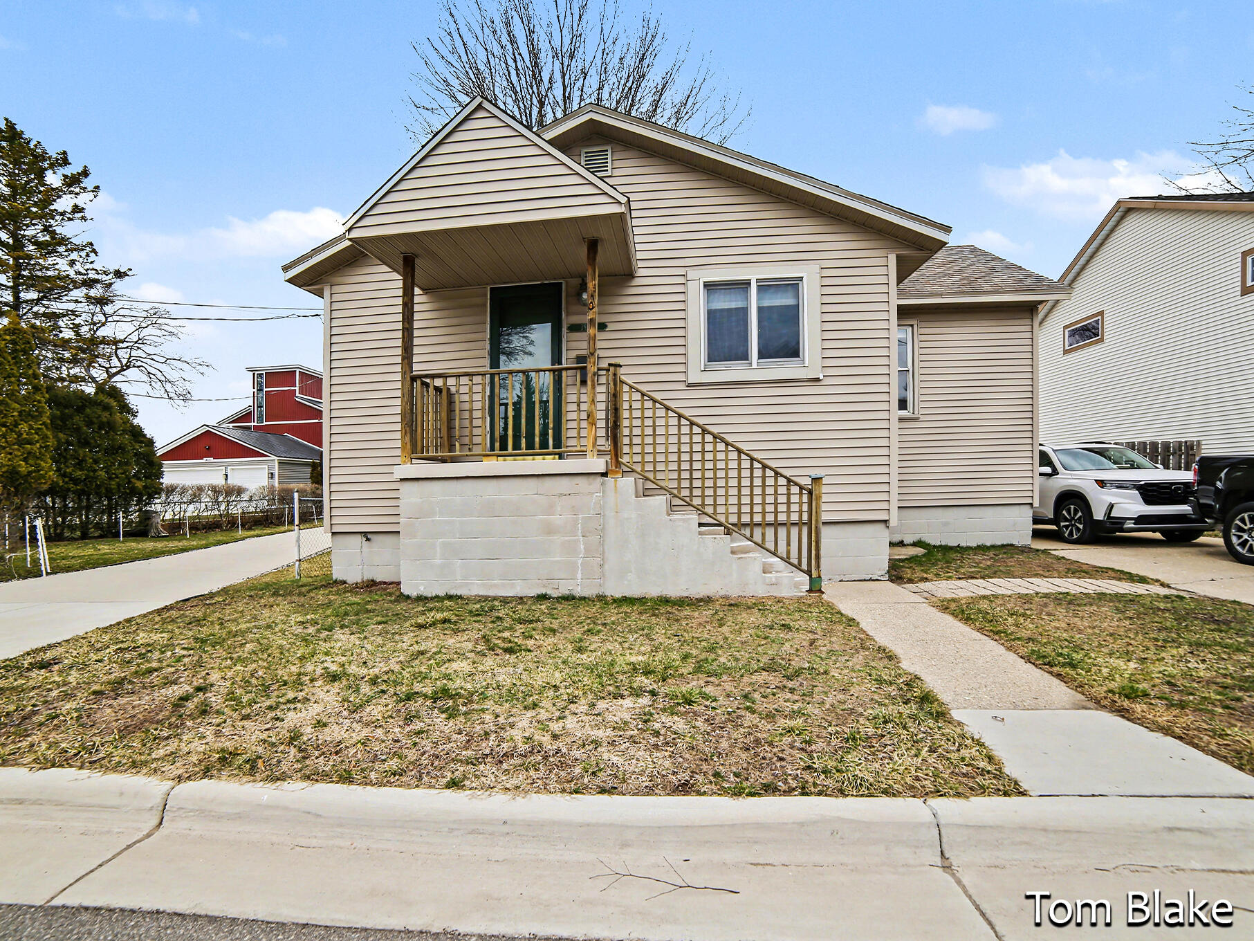 1834 Edgewater Street Muskegon MI 49441