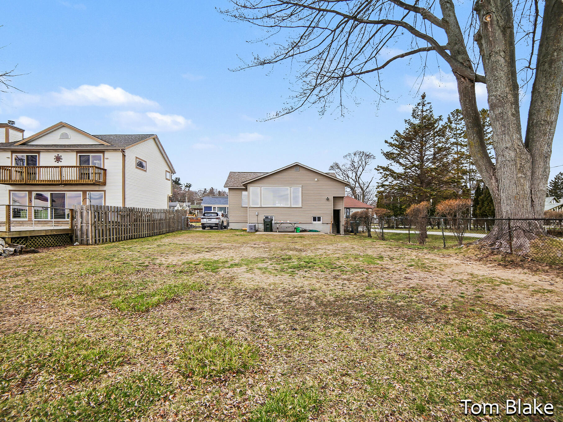 1834 Edgewater Street Muskegon MI 49441