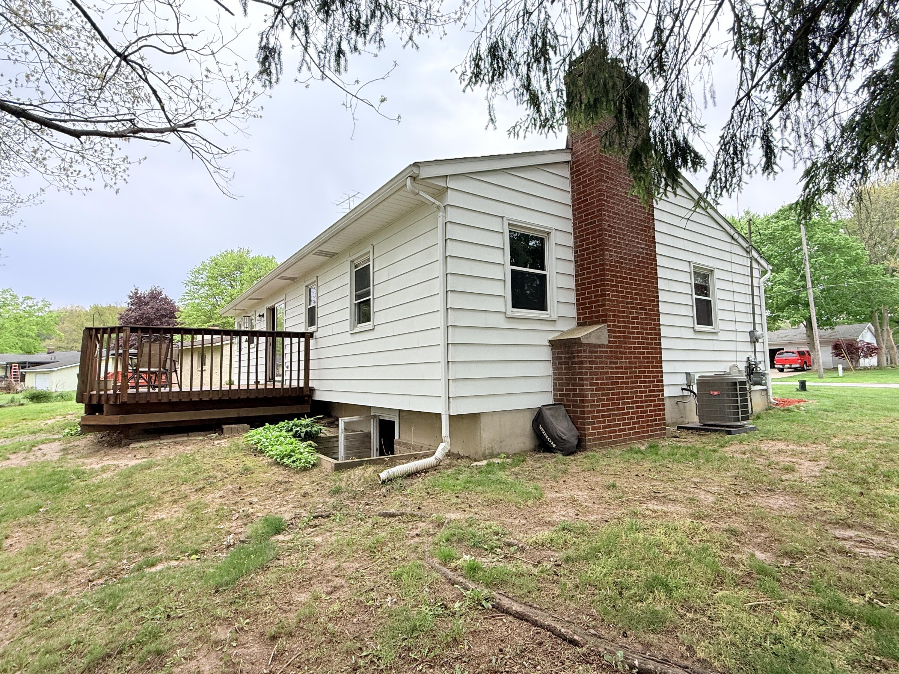 3101 Paris Park Drive SE Grand Rapids MI 49512