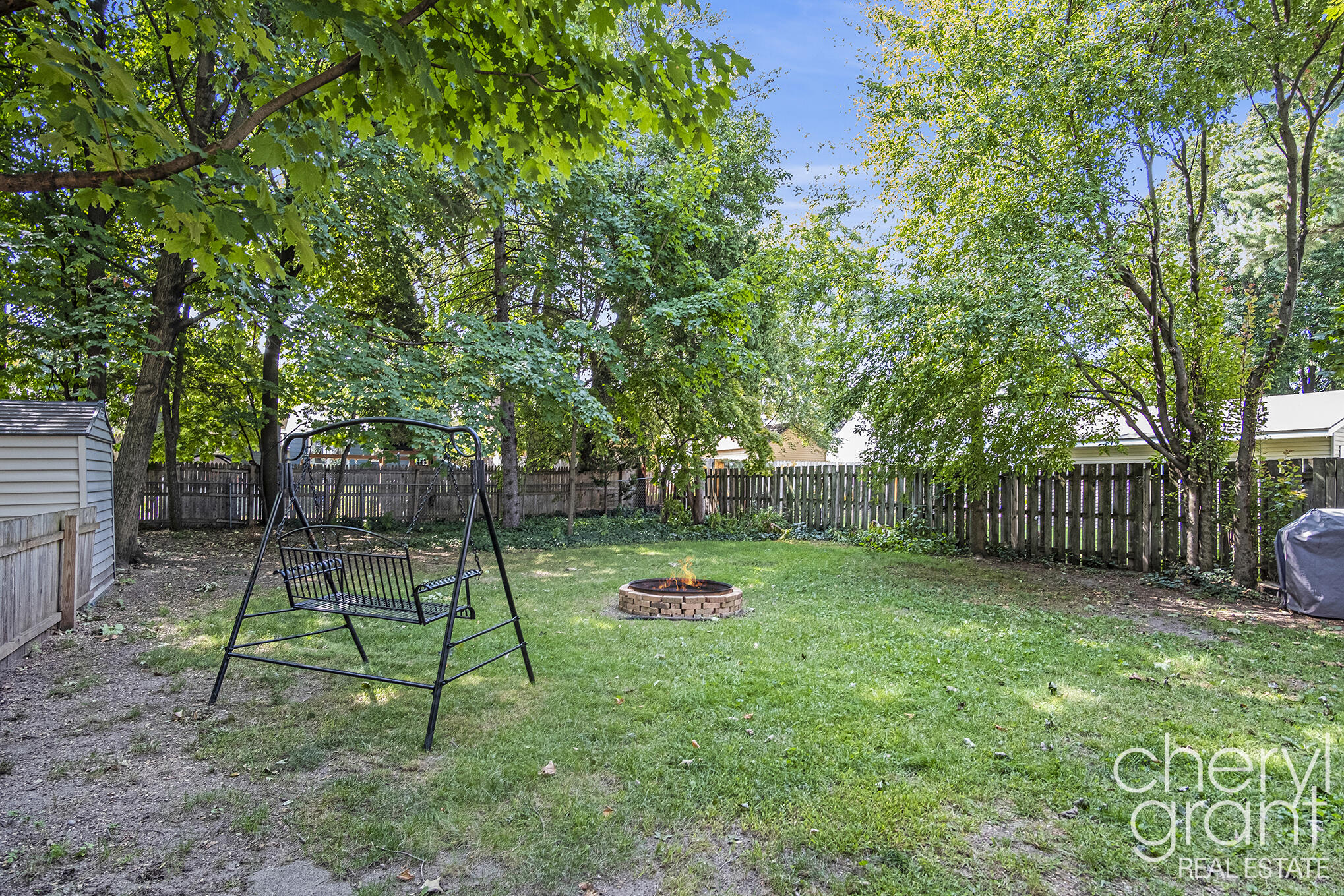 100 Colrain Street SW Grand Rapids MI 49548