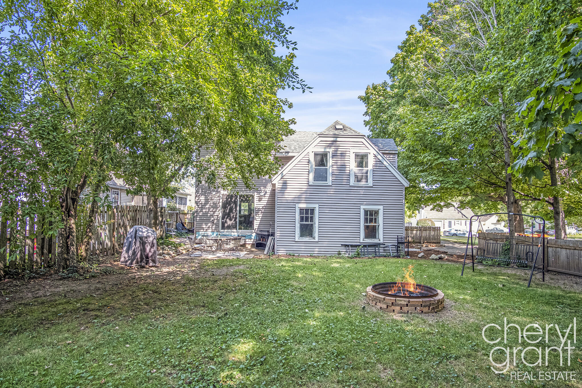 100 Colrain Street SW Grand Rapids MI 49548