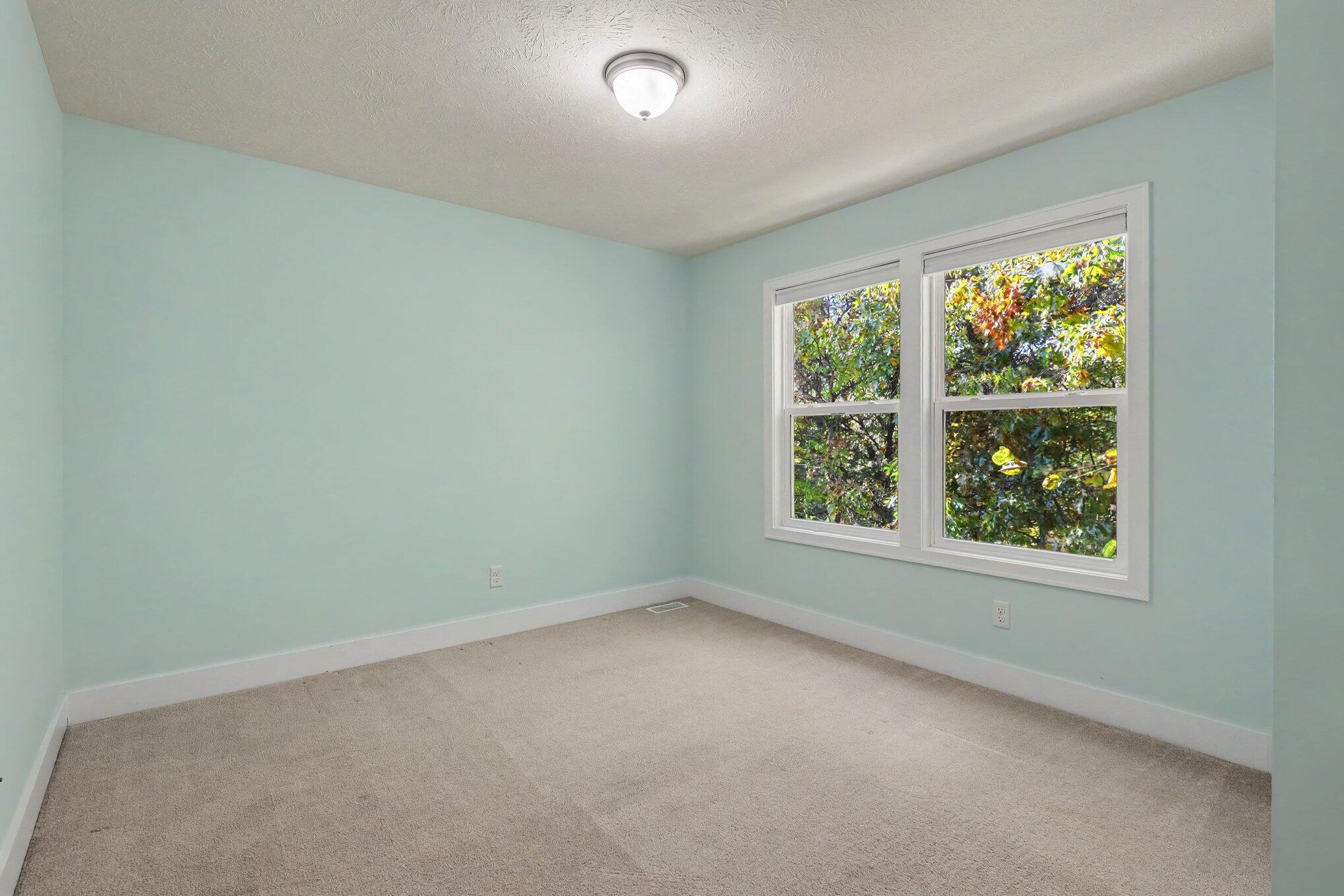 3474 Jules Lillian Drive NE Grand Rapids MI 49525