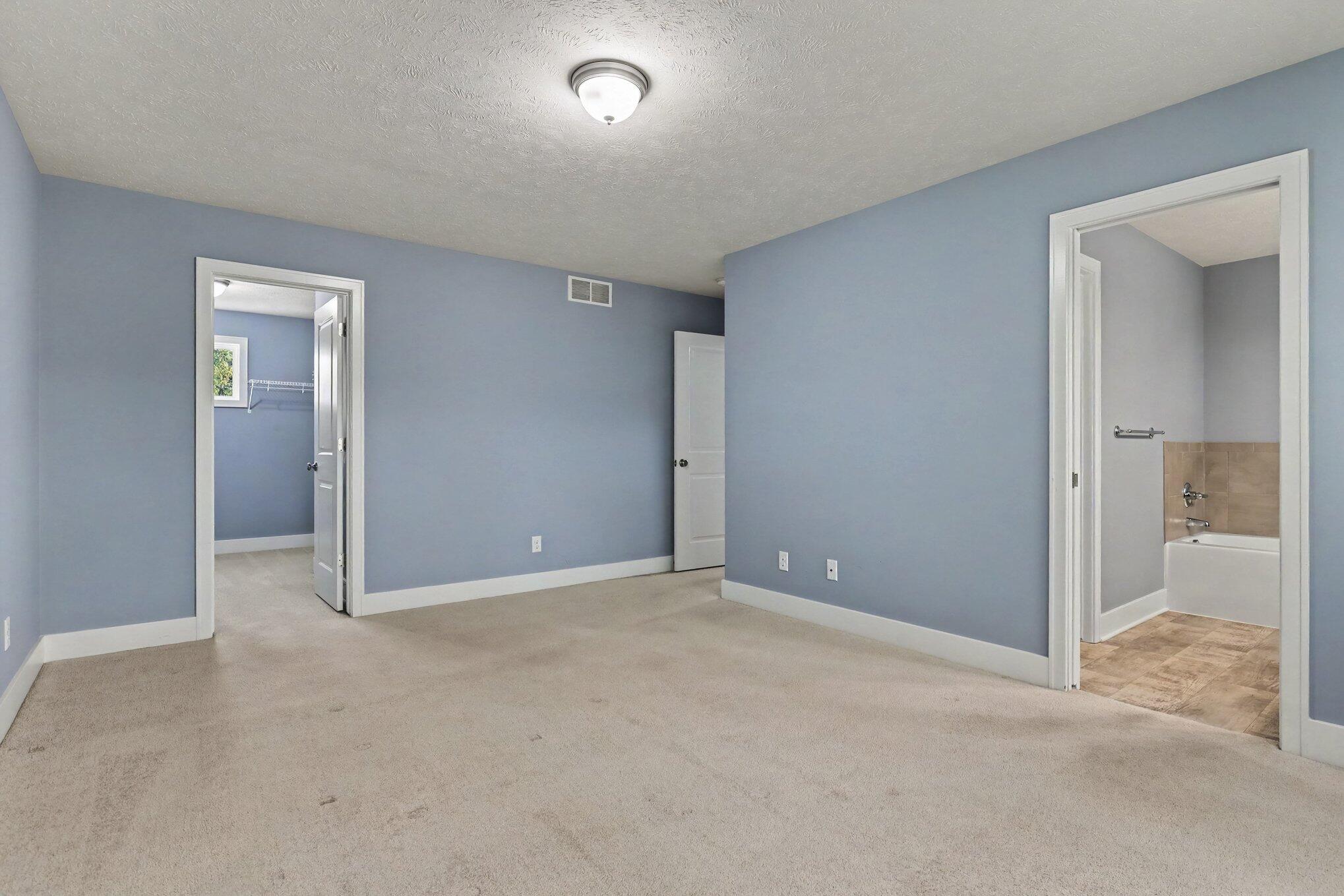3474 Jules Lillian Drive NE Grand Rapids MI 49525