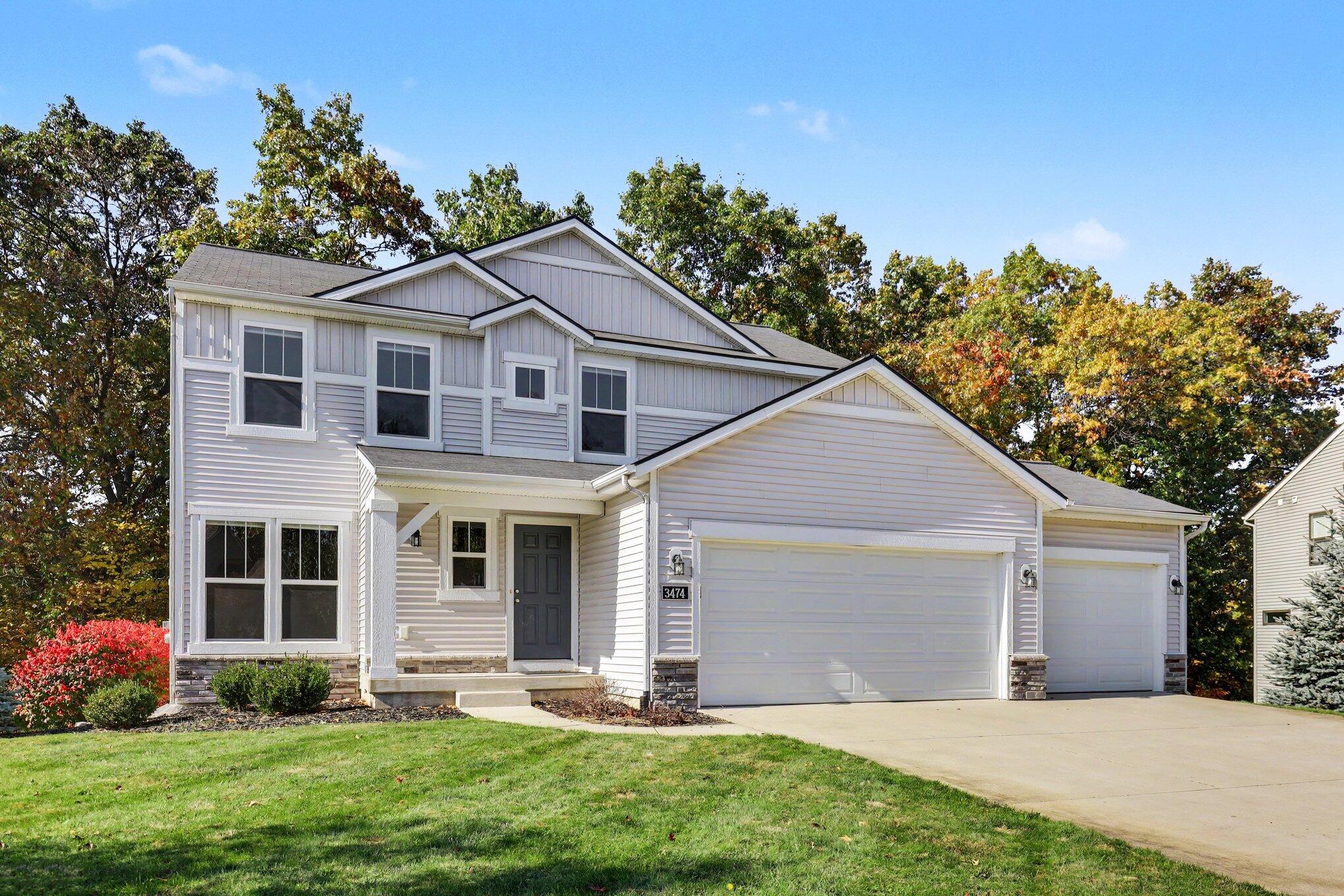 3474 Jules Lillian Drive NE Grand Rapids MI 49525