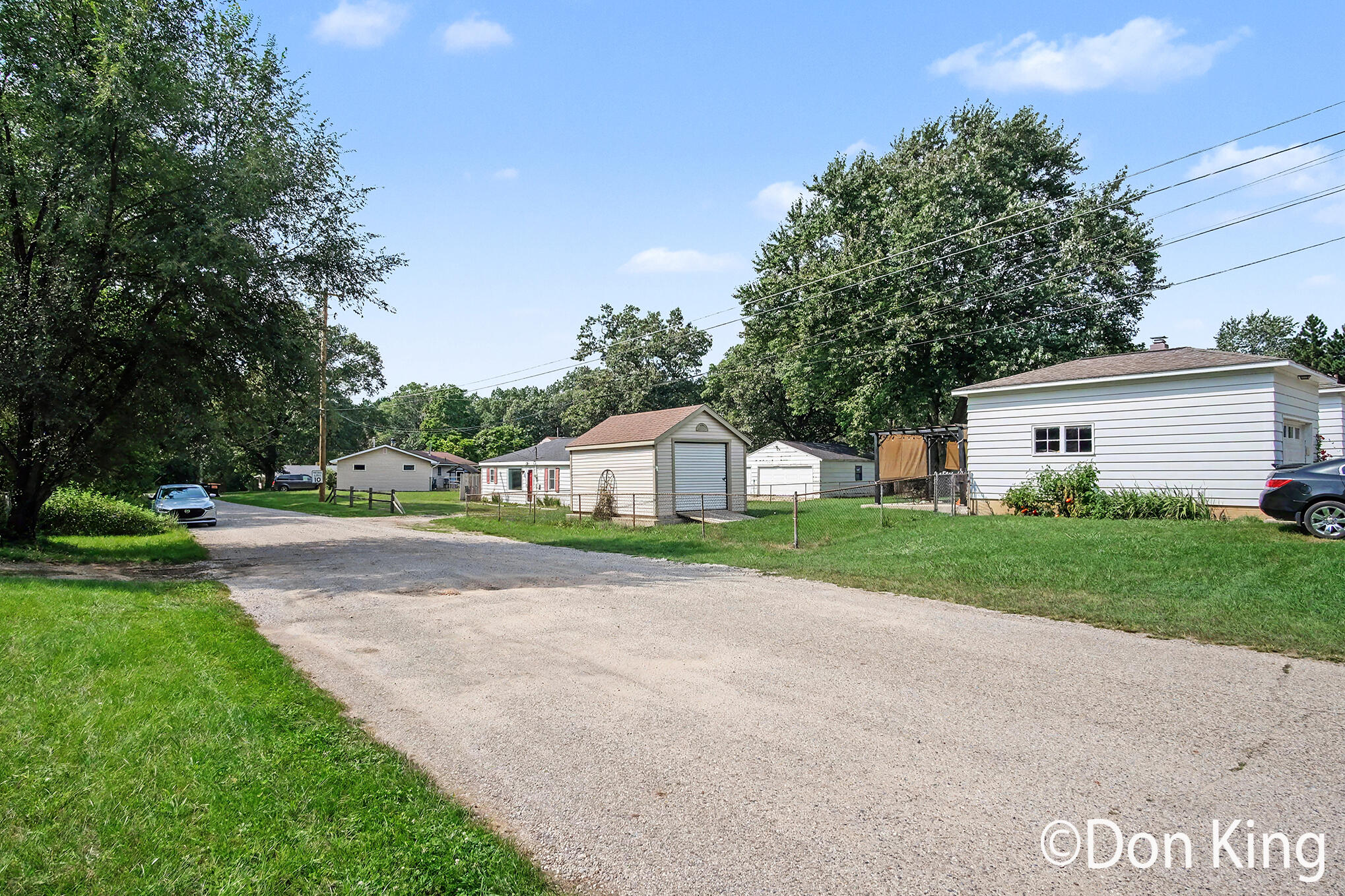 3717 Ivy Drive NE Grand Rapids MI 49525