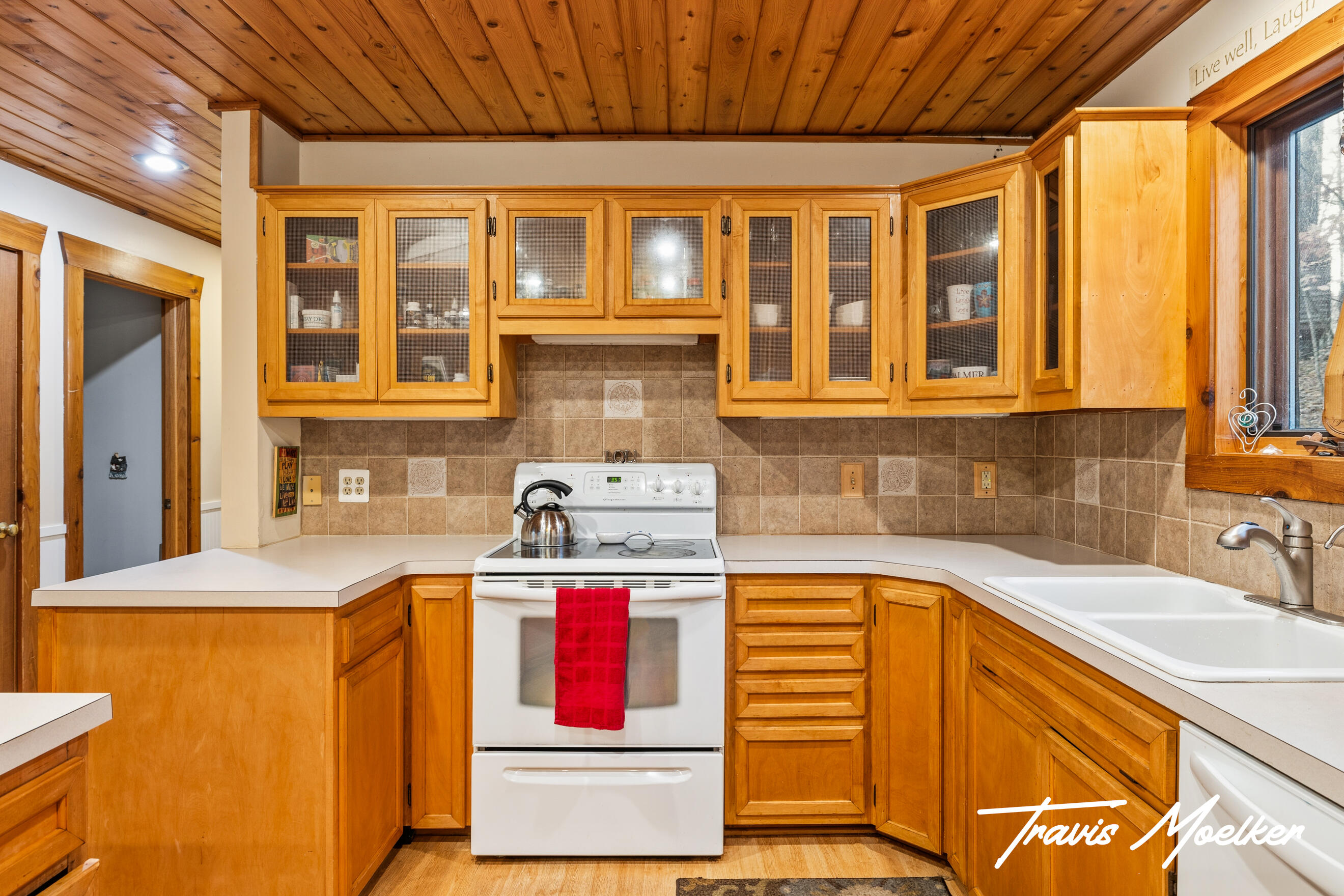 10714 Lovers Lane NW Grand Rapids MI 49534
