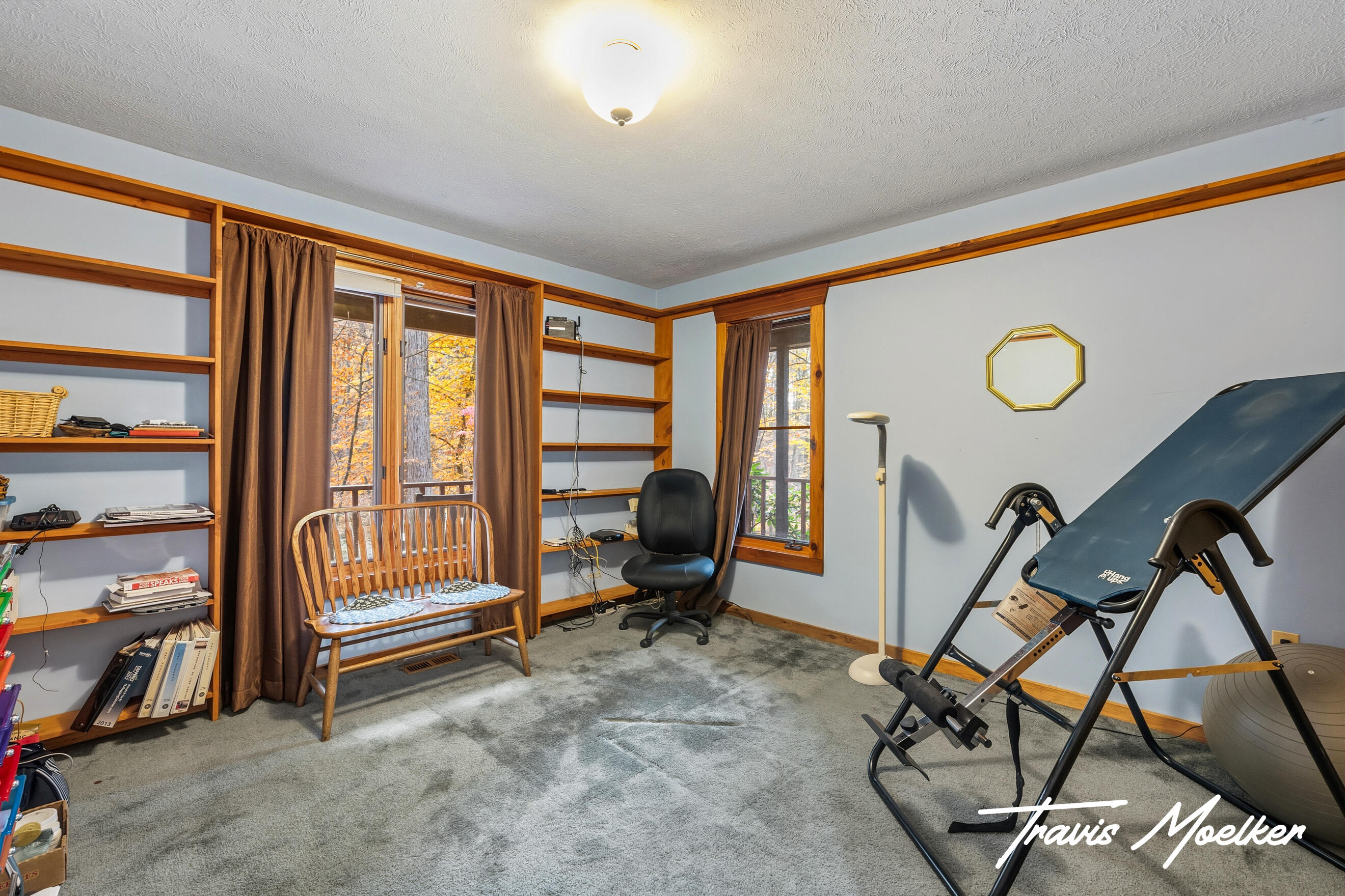 10714 Lovers Lane NW Grand Rapids MI 49534