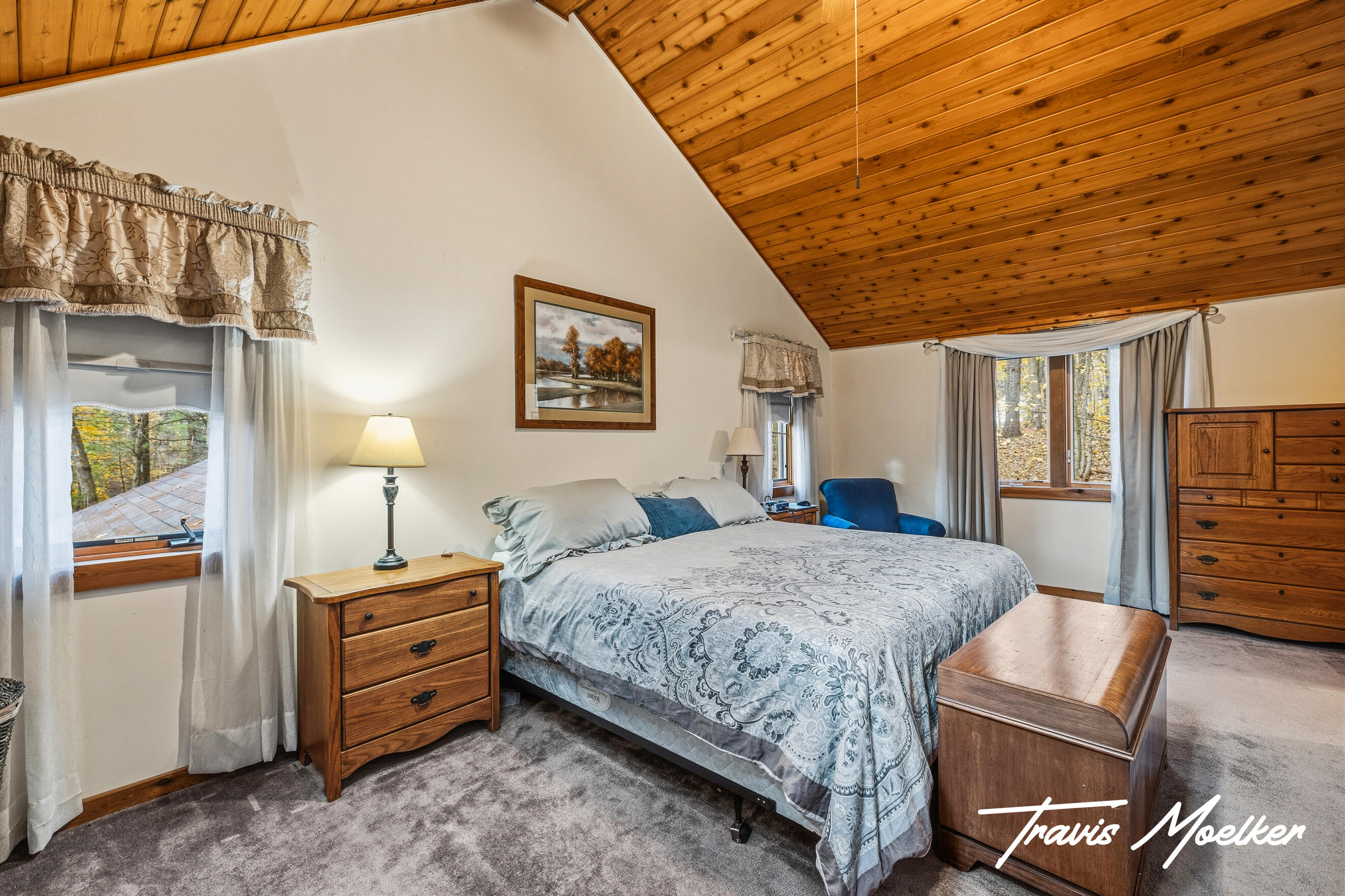 10714 Lovers Lane NW Grand Rapids MI 49534