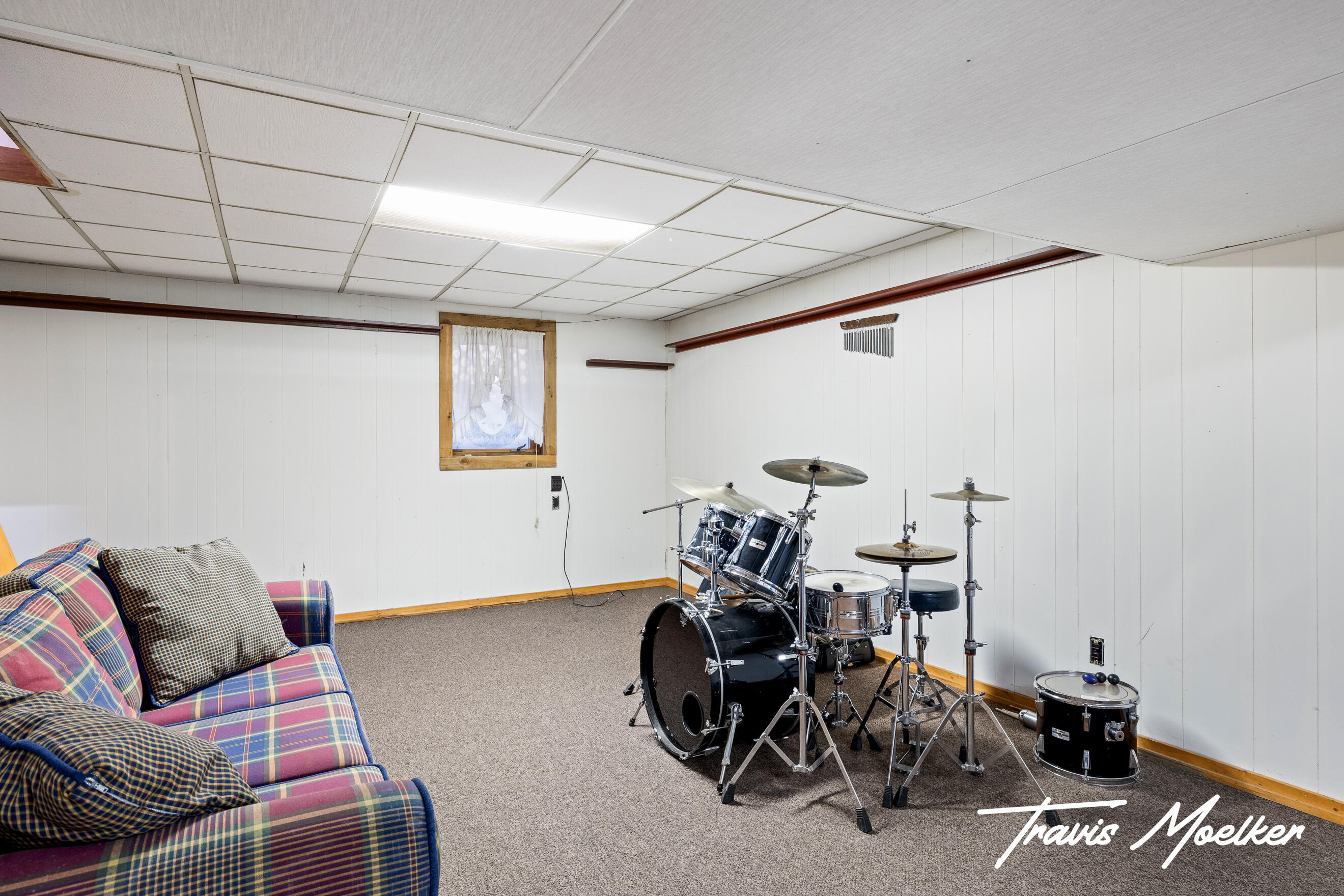10714 Lovers Lane NW Grand Rapids MI 49534
