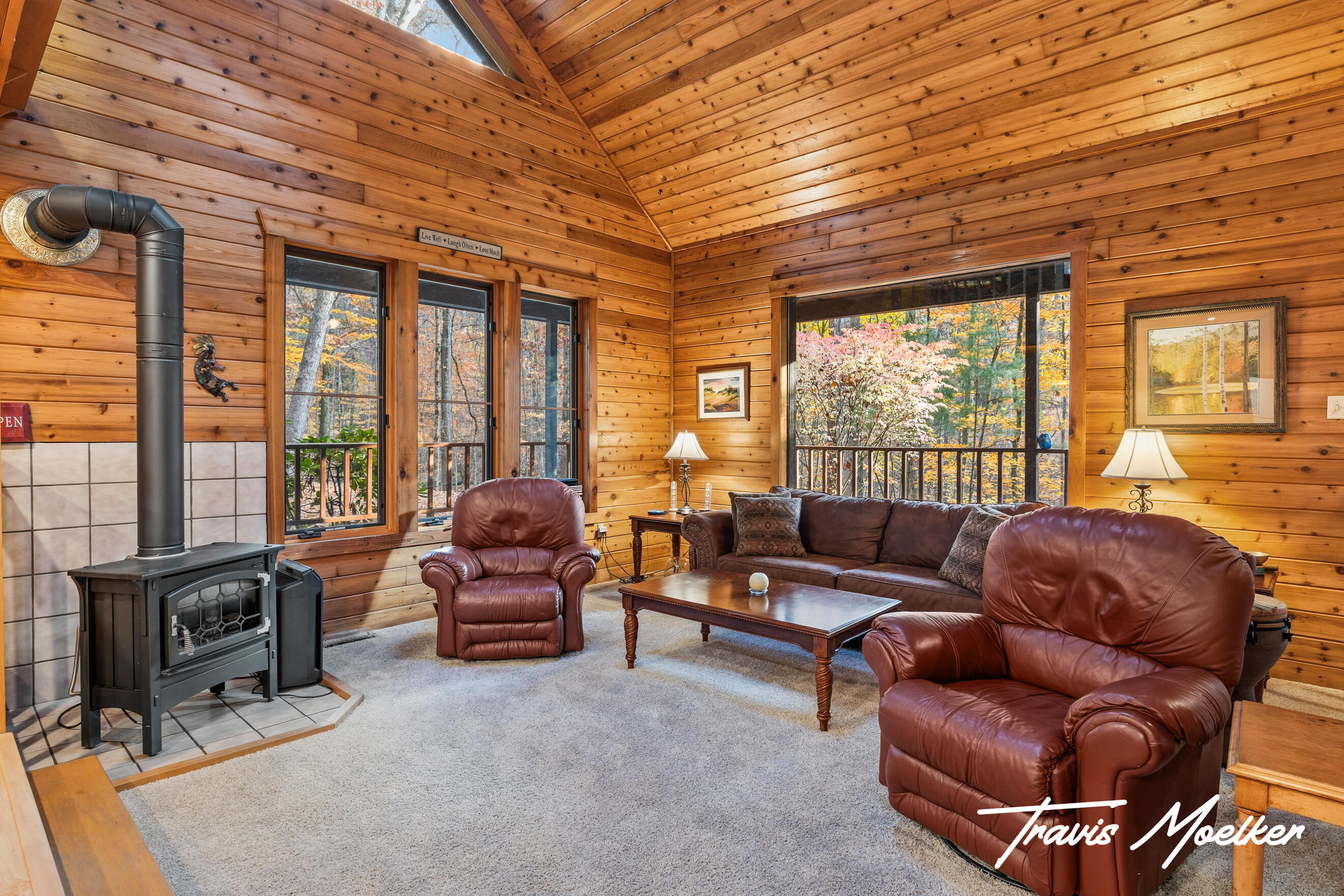 10714 Lovers Lane NW Grand Rapids MI 49534