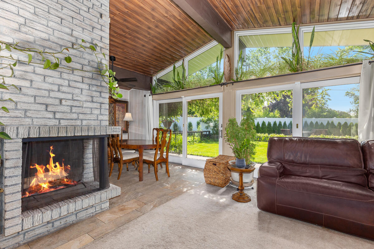 38 E Beltline Avenue SE Grand Rapids MI 49506