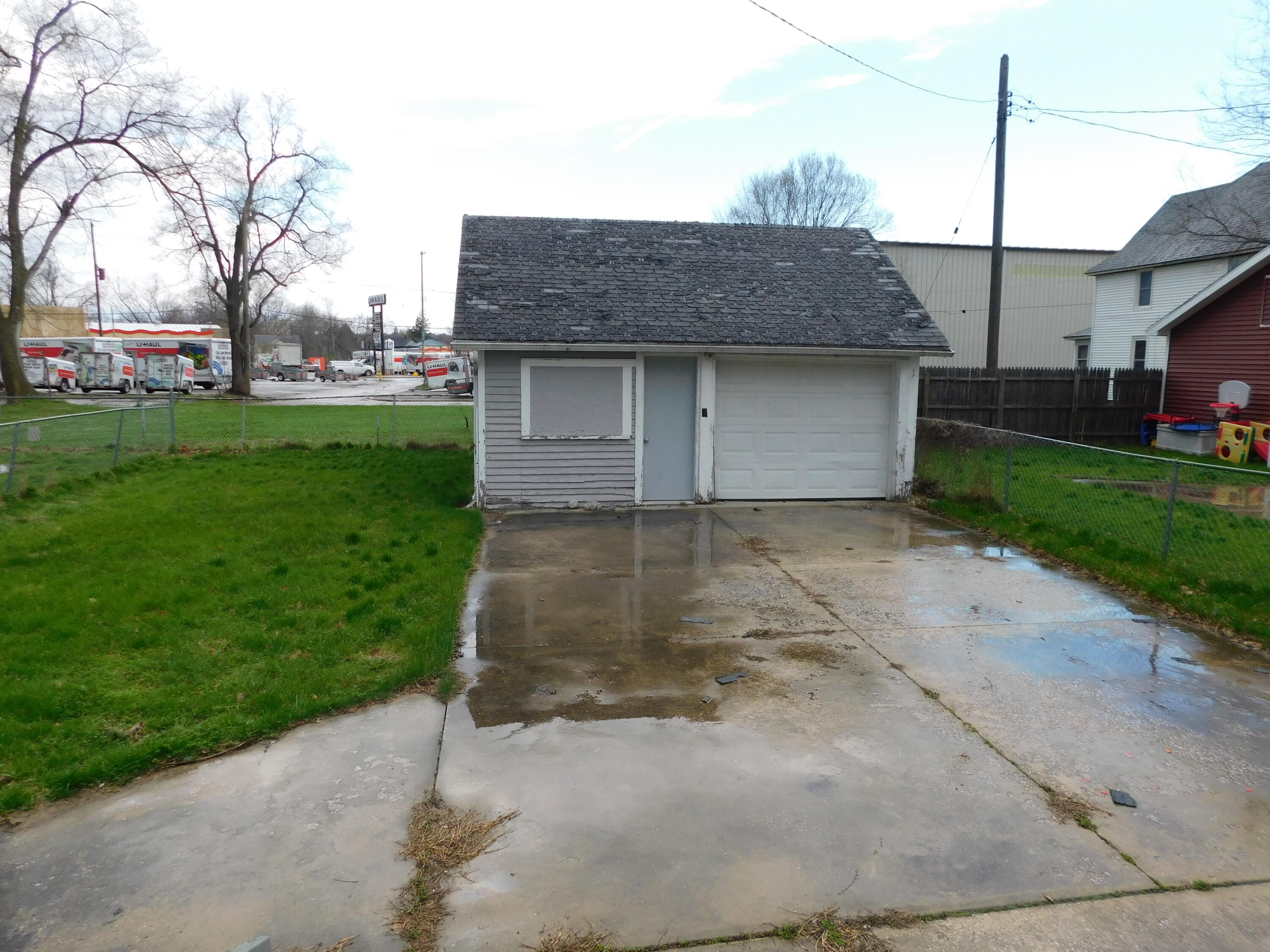 926 Cottage Avenue Kalamazoo MI 49001