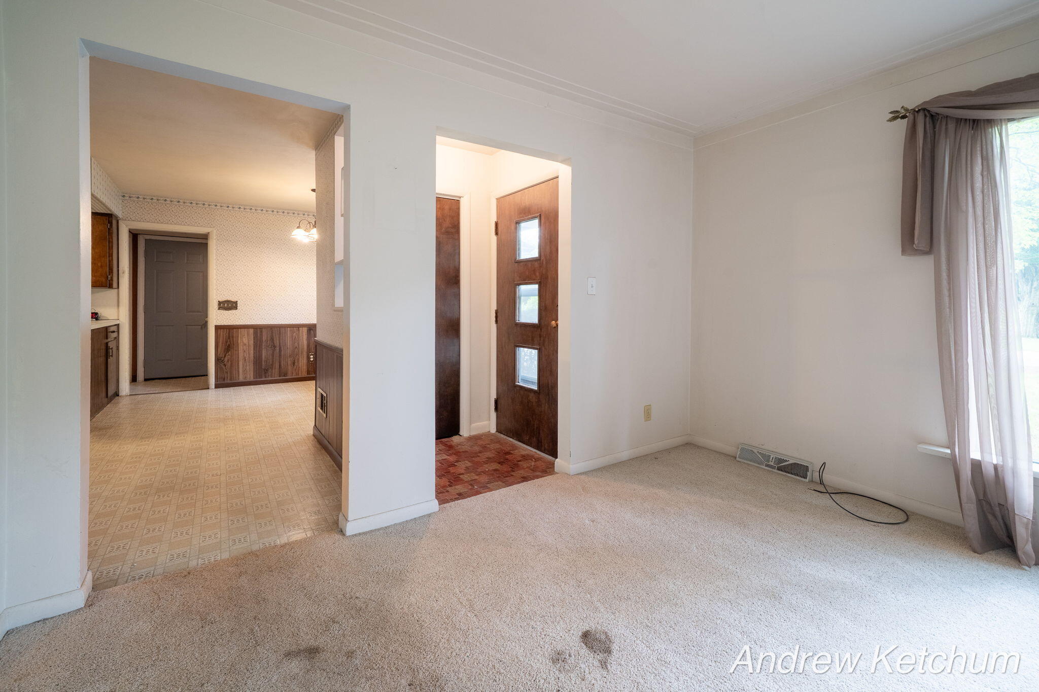 297 Fourth Avenue Holland MI 49424