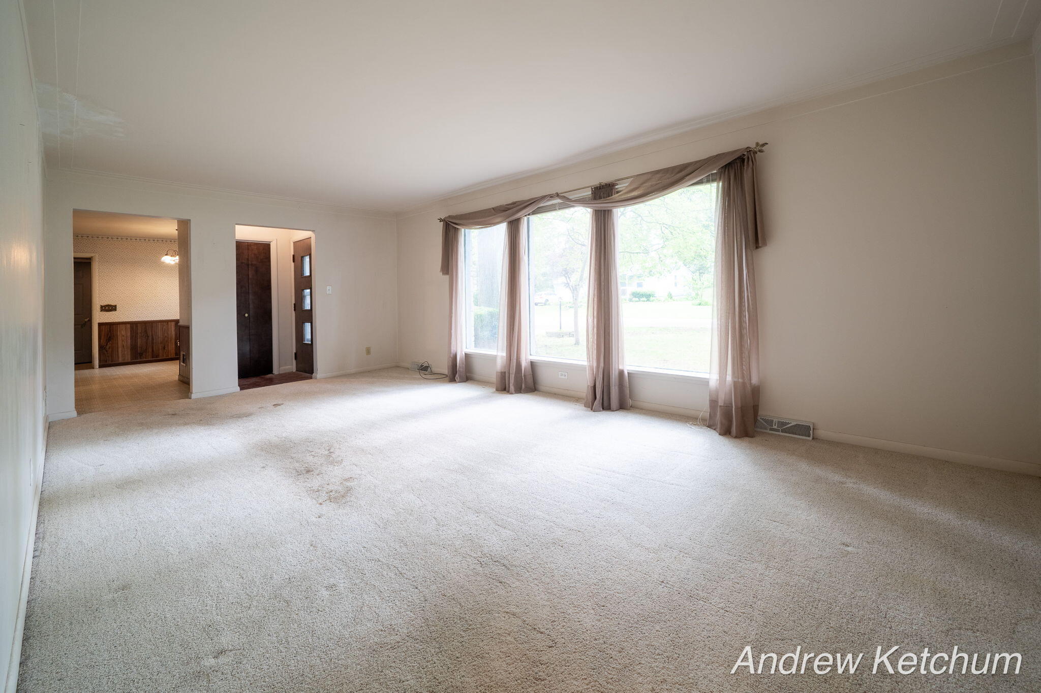 297 Fourth Avenue Holland MI 49424