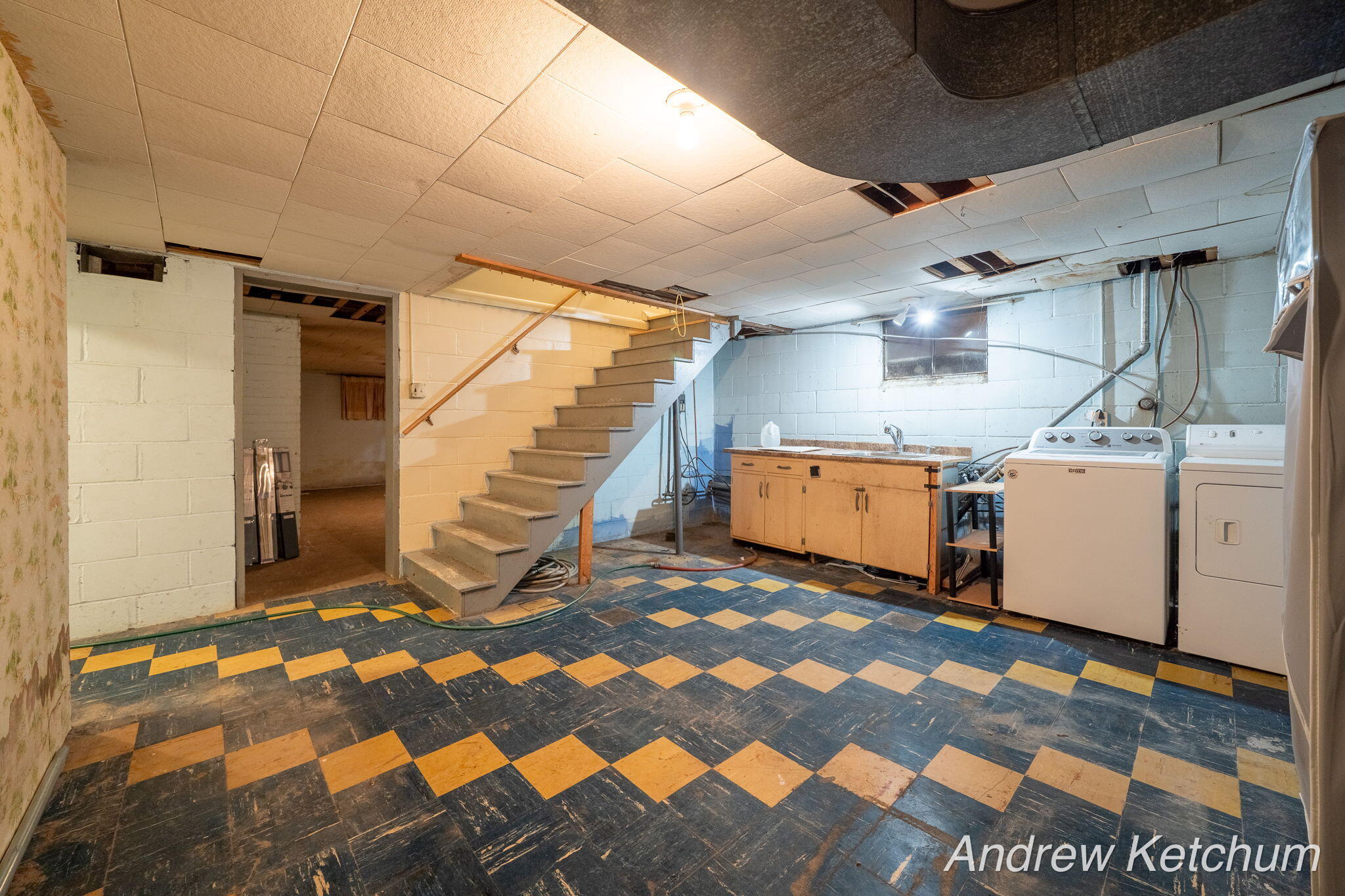 297 Fourth Avenue Holland MI 49424