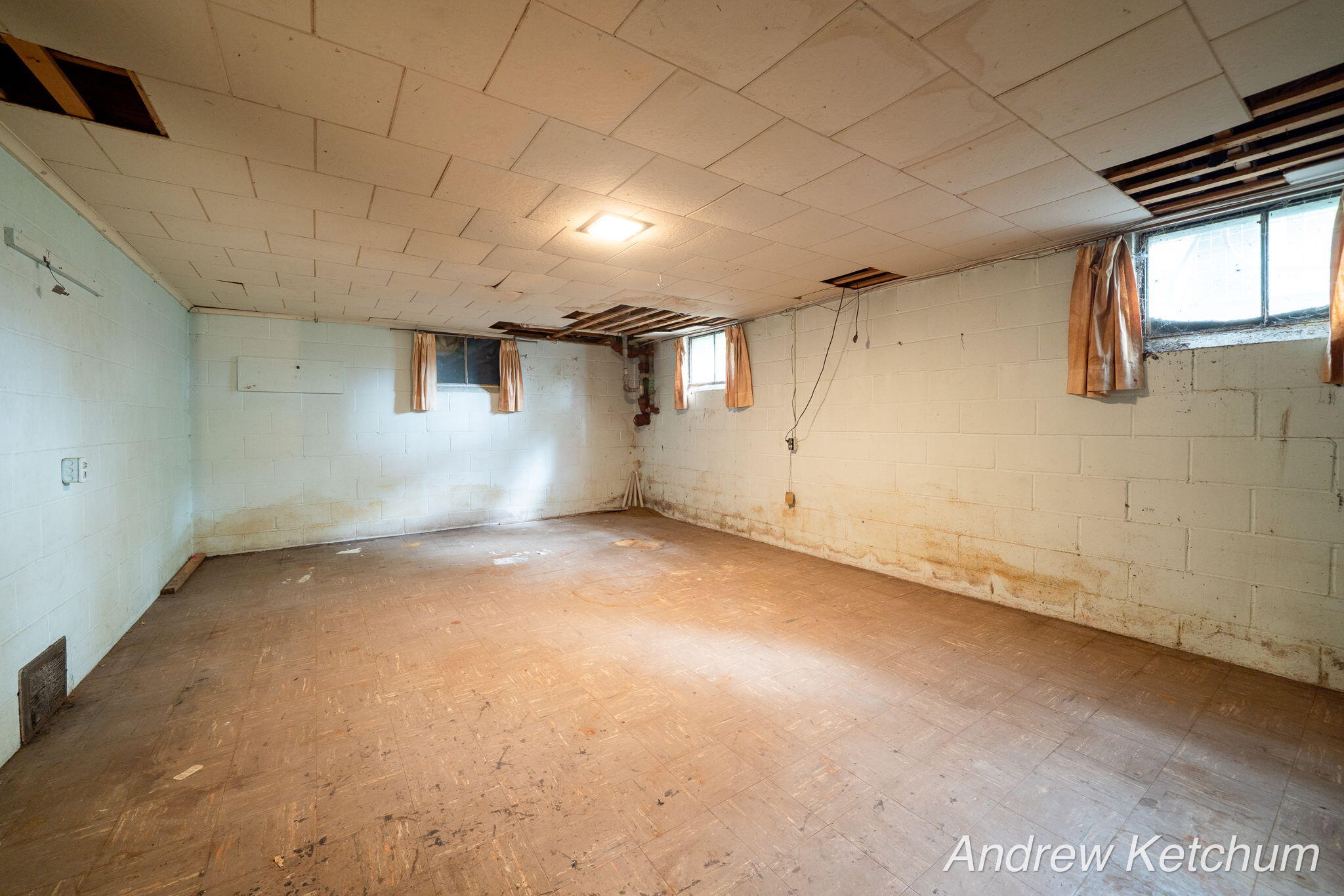 297 Fourth Avenue Holland MI 49424