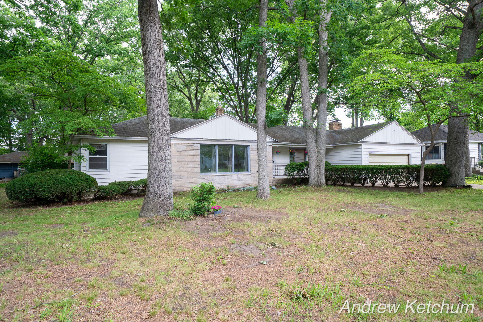 297 Fourth Avenue Holland MI 49424